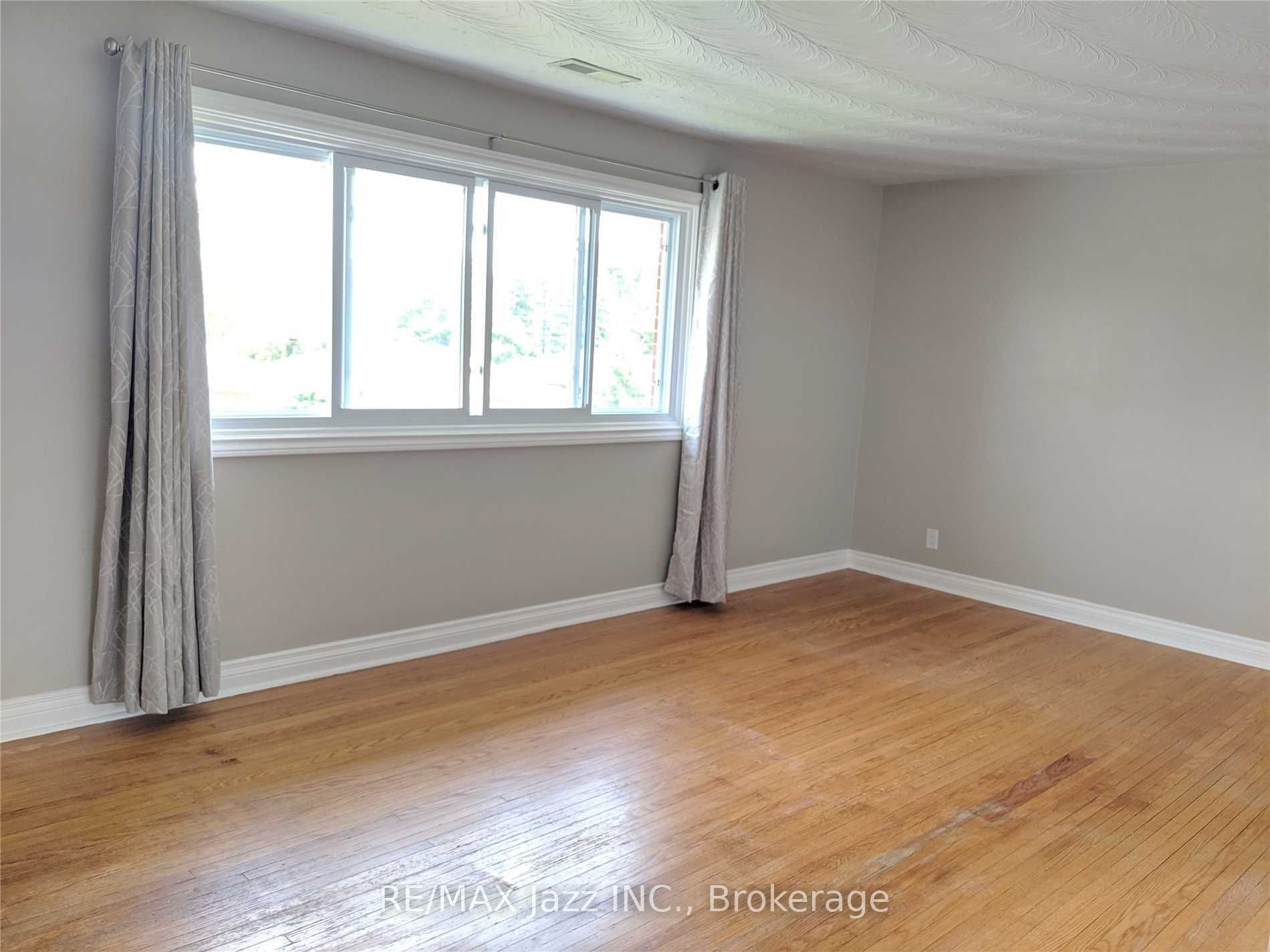 110 Cabot Street Property Photo 2