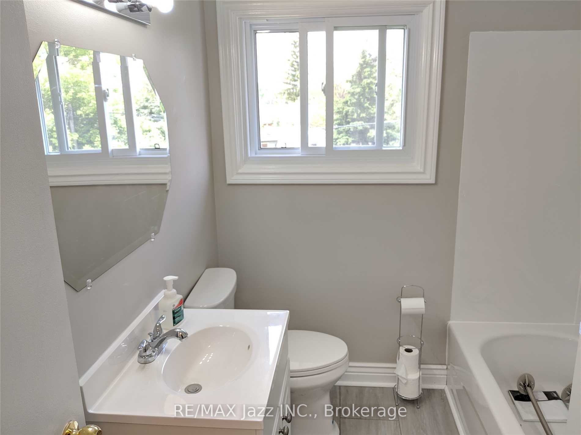 110 Cabot Street Property Photo 7