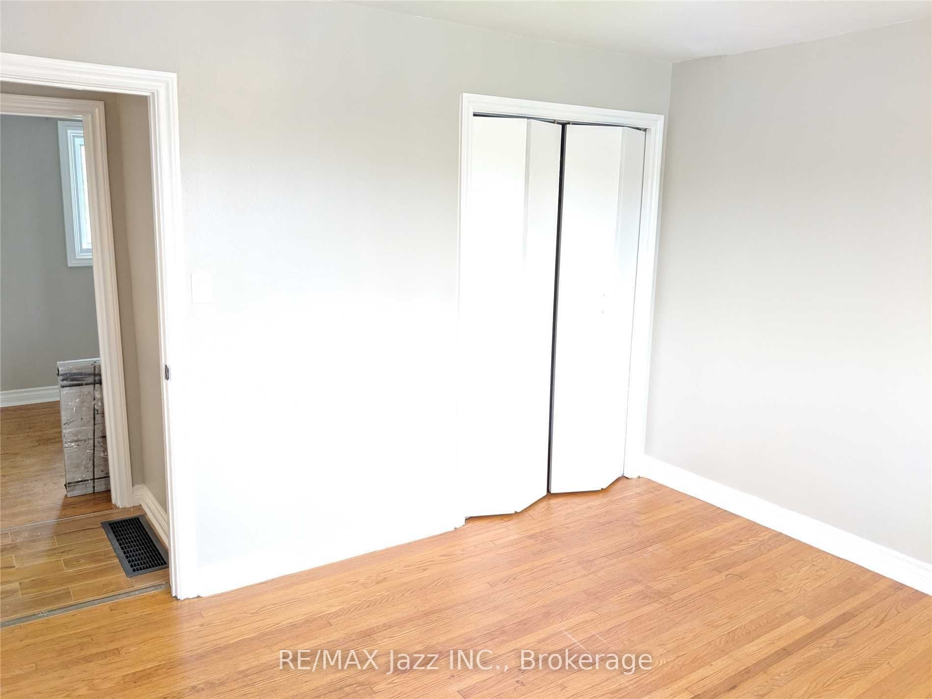 110 Cabot Street Property Photo 10