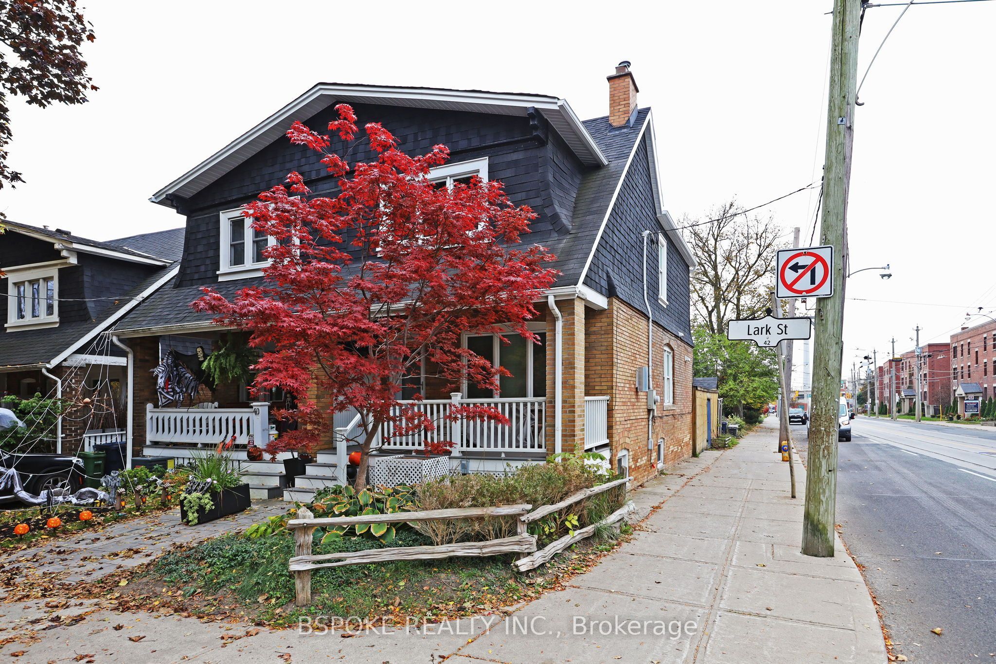 42 Lark Street Bsmt Property Photo 1