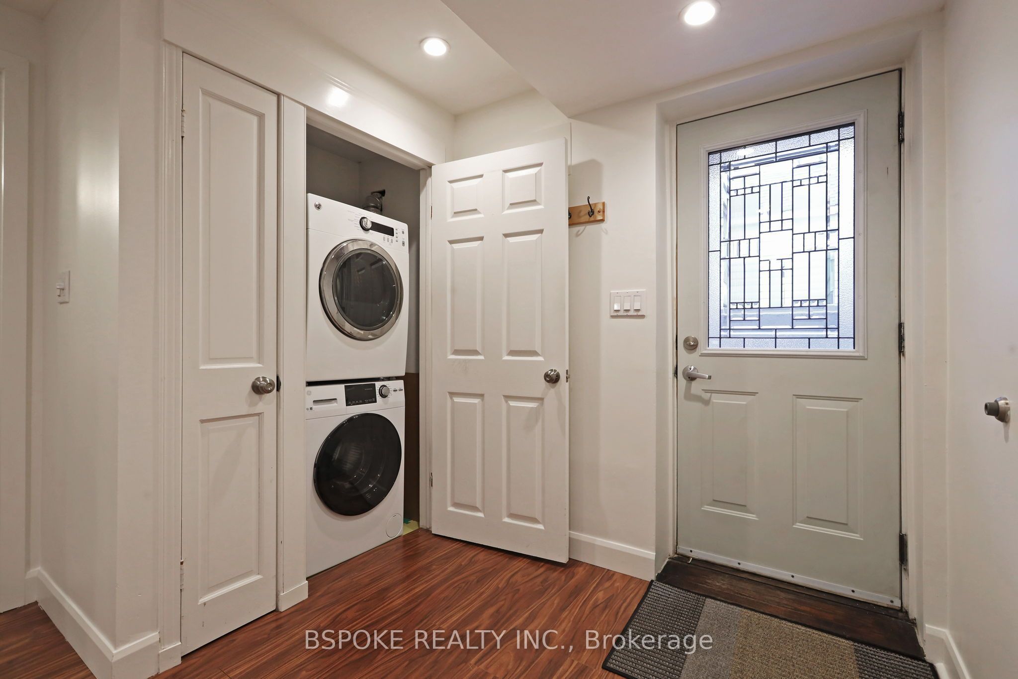 42 Lark Street Bsmt Property Photo 5
