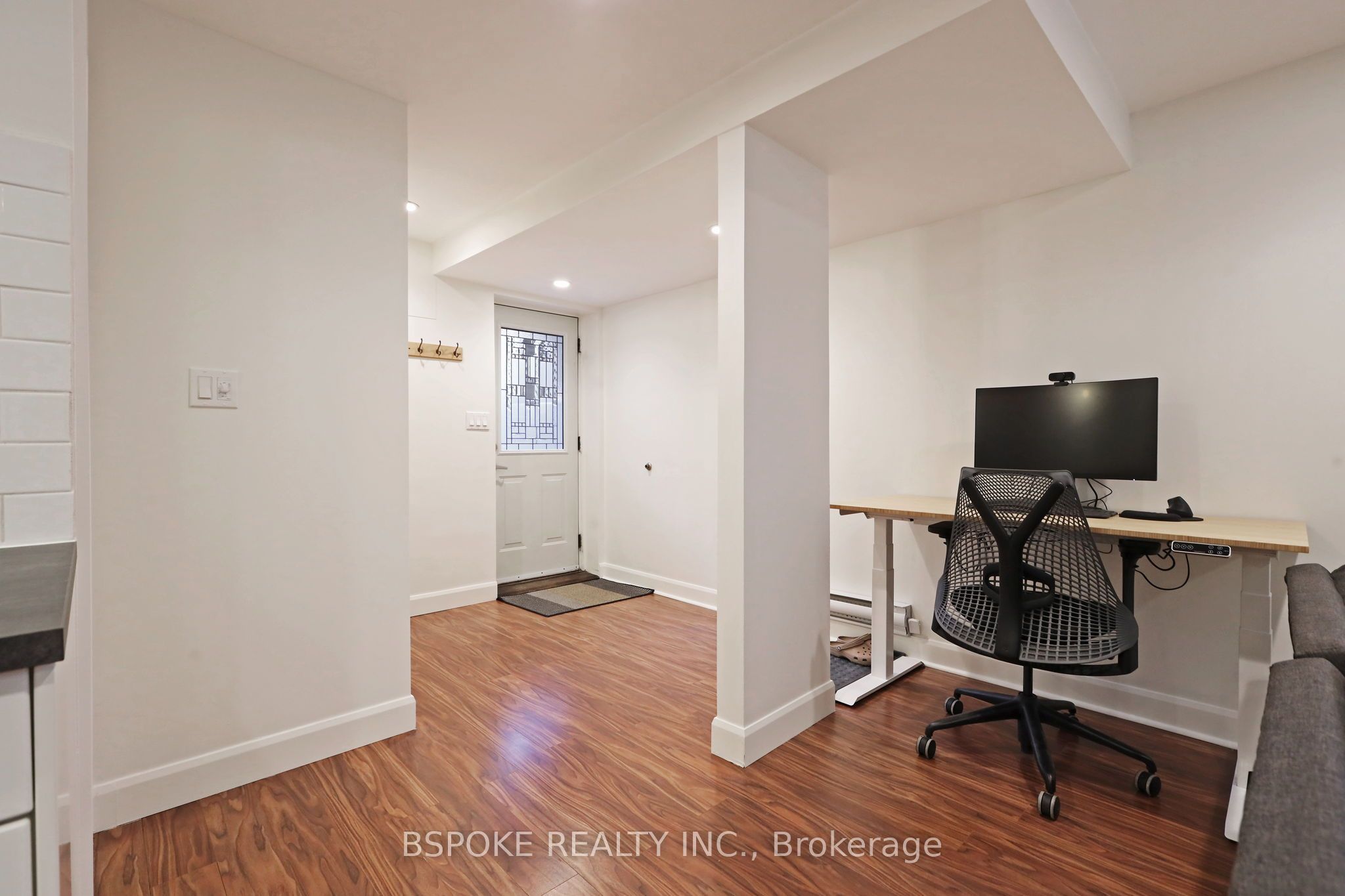 42 Lark Street Bsmt Property Photo 9