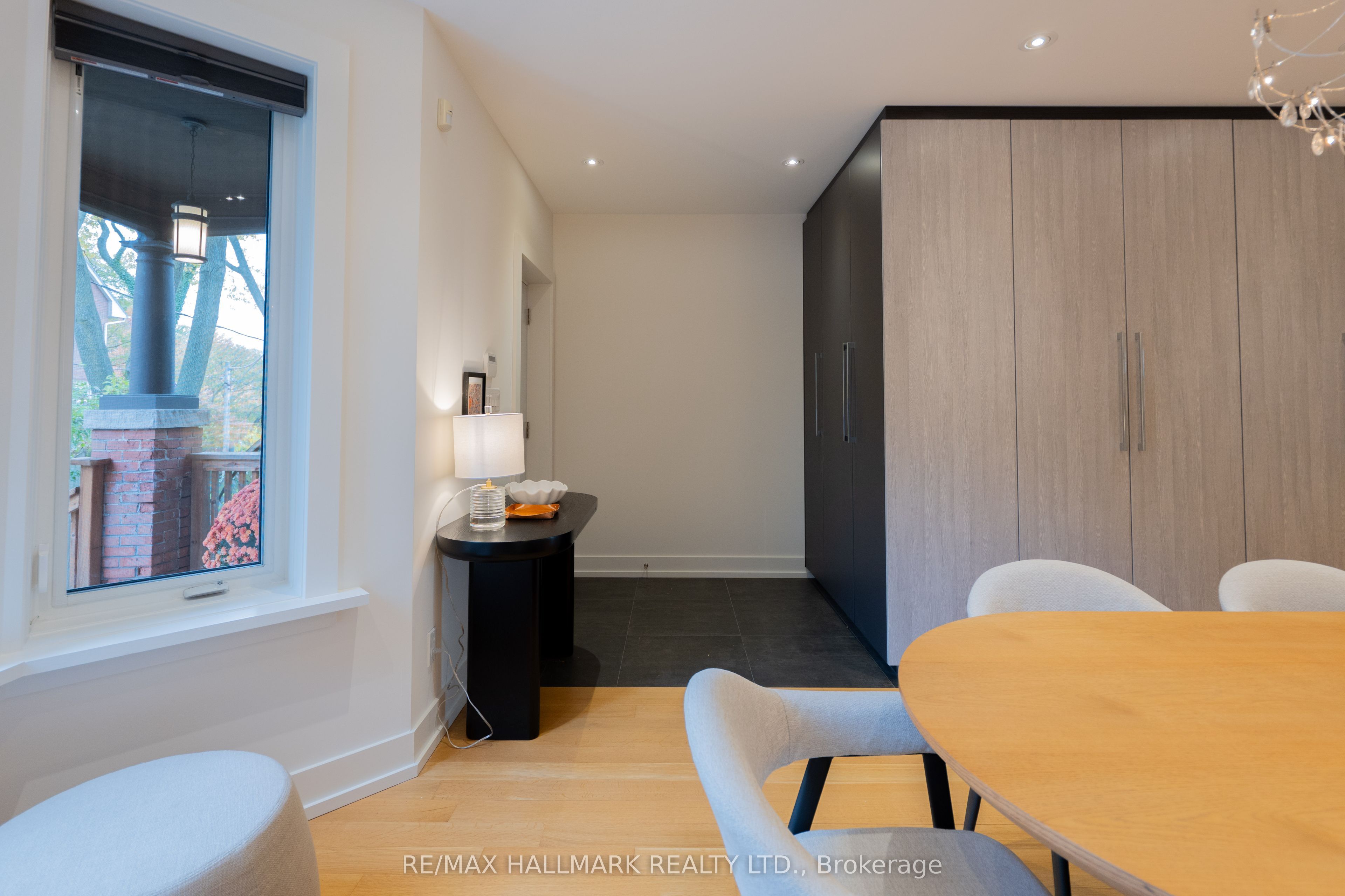 47 Albemarle Avenue Property Photo 3
