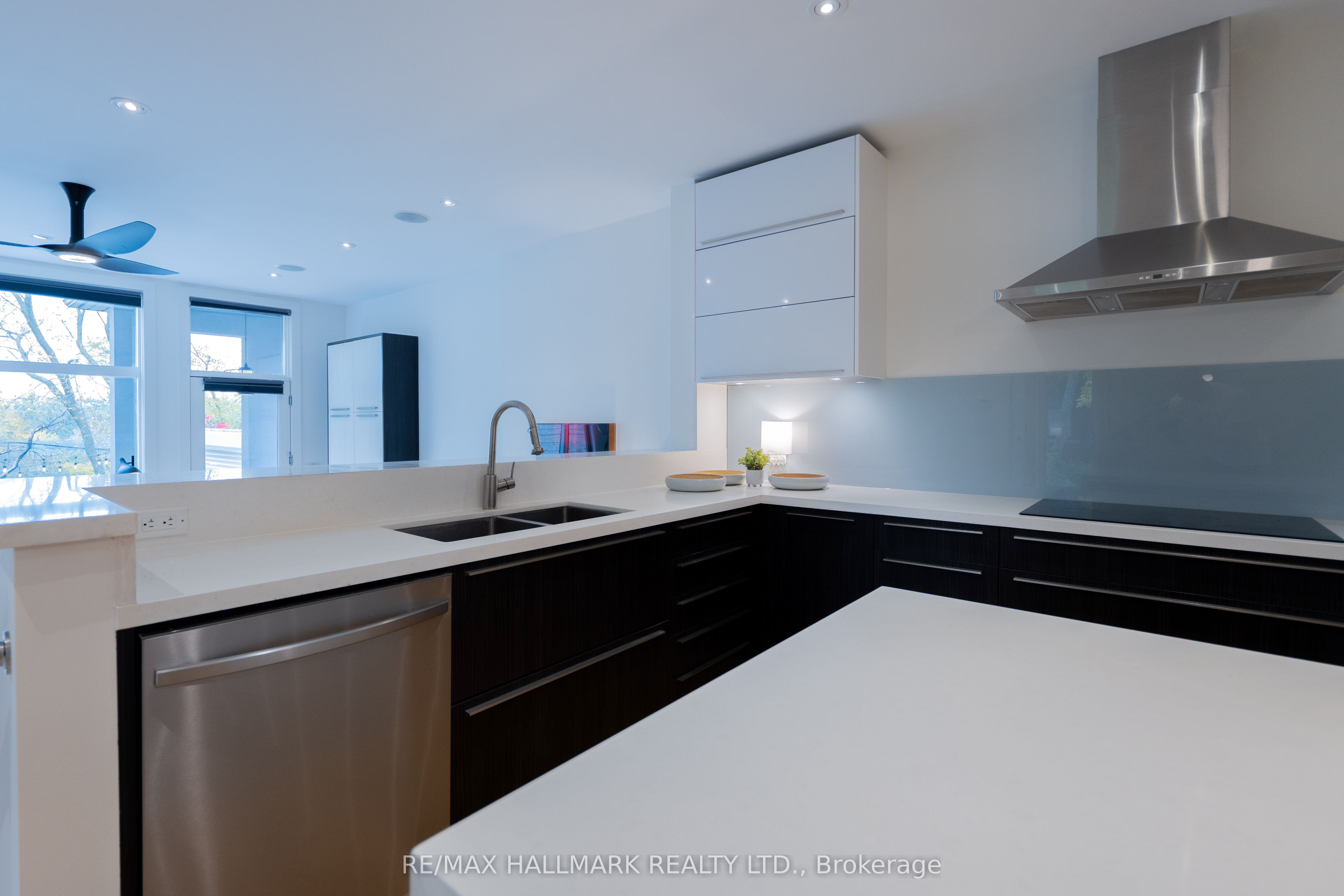 47 Albemarle Avenue Property Photo 12
