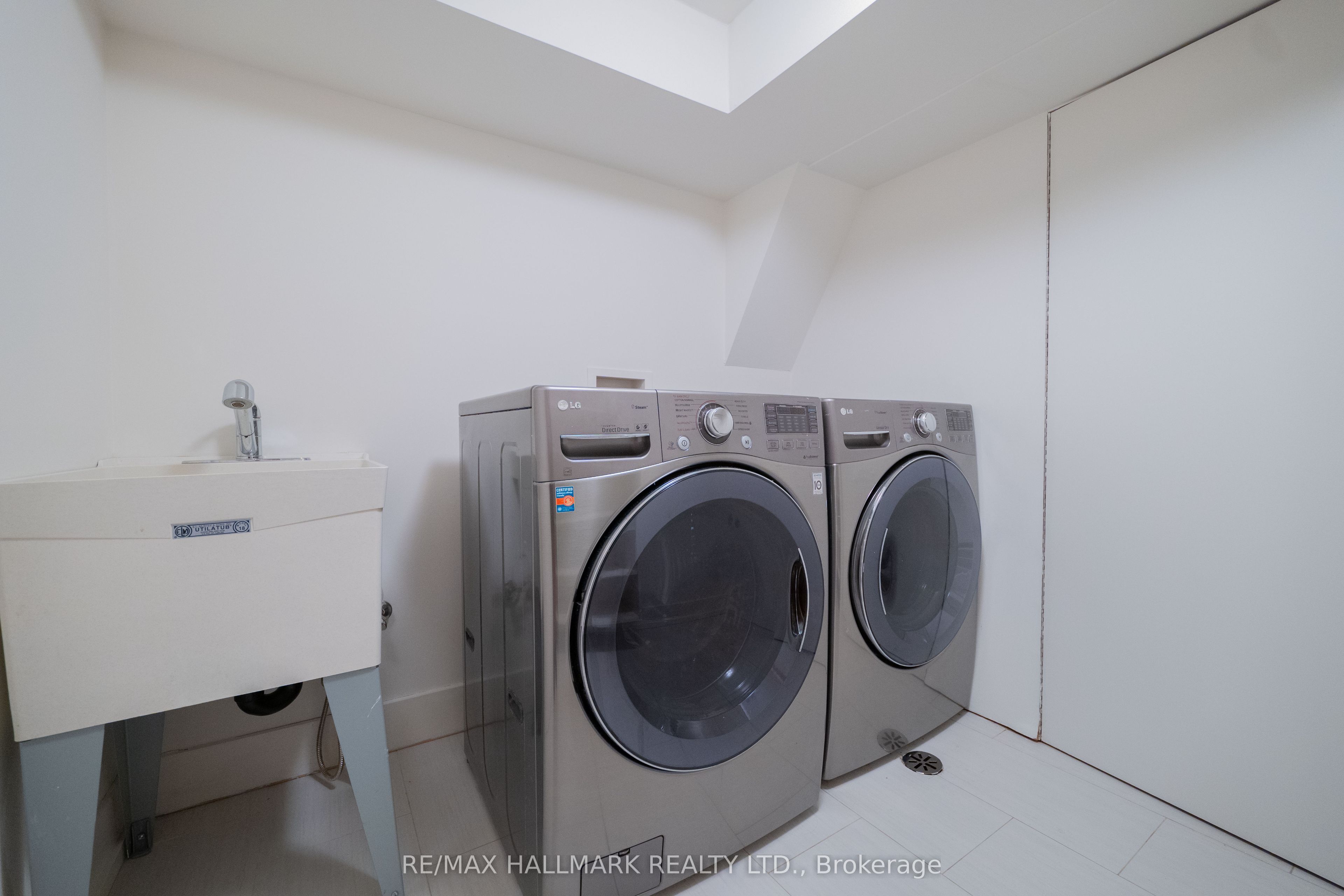 47 Albemarle Avenue Property Photo 39