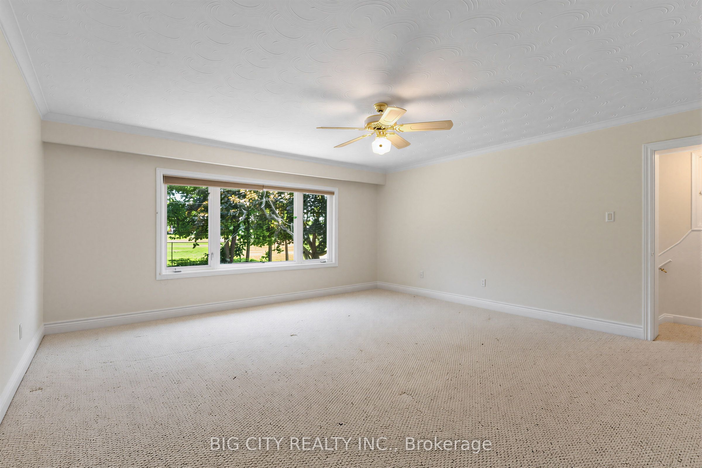 30 Lozoway Drive Property Photo 13