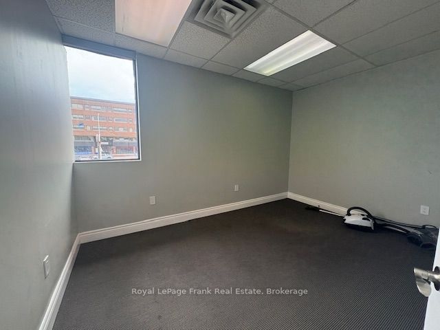 114 Dundas Street E 206 Property Photo 7