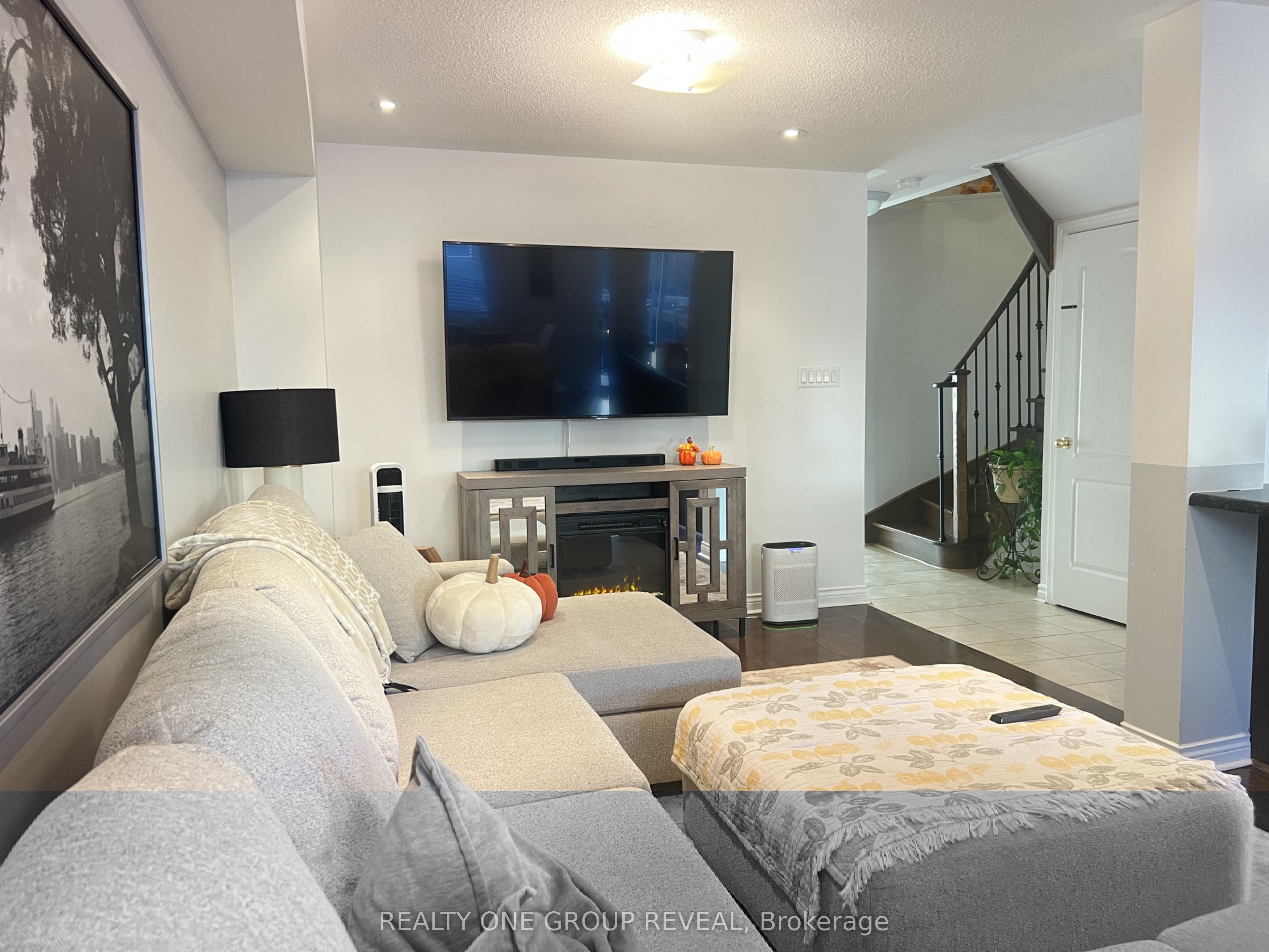 13 Enderly Street Property Photo 5