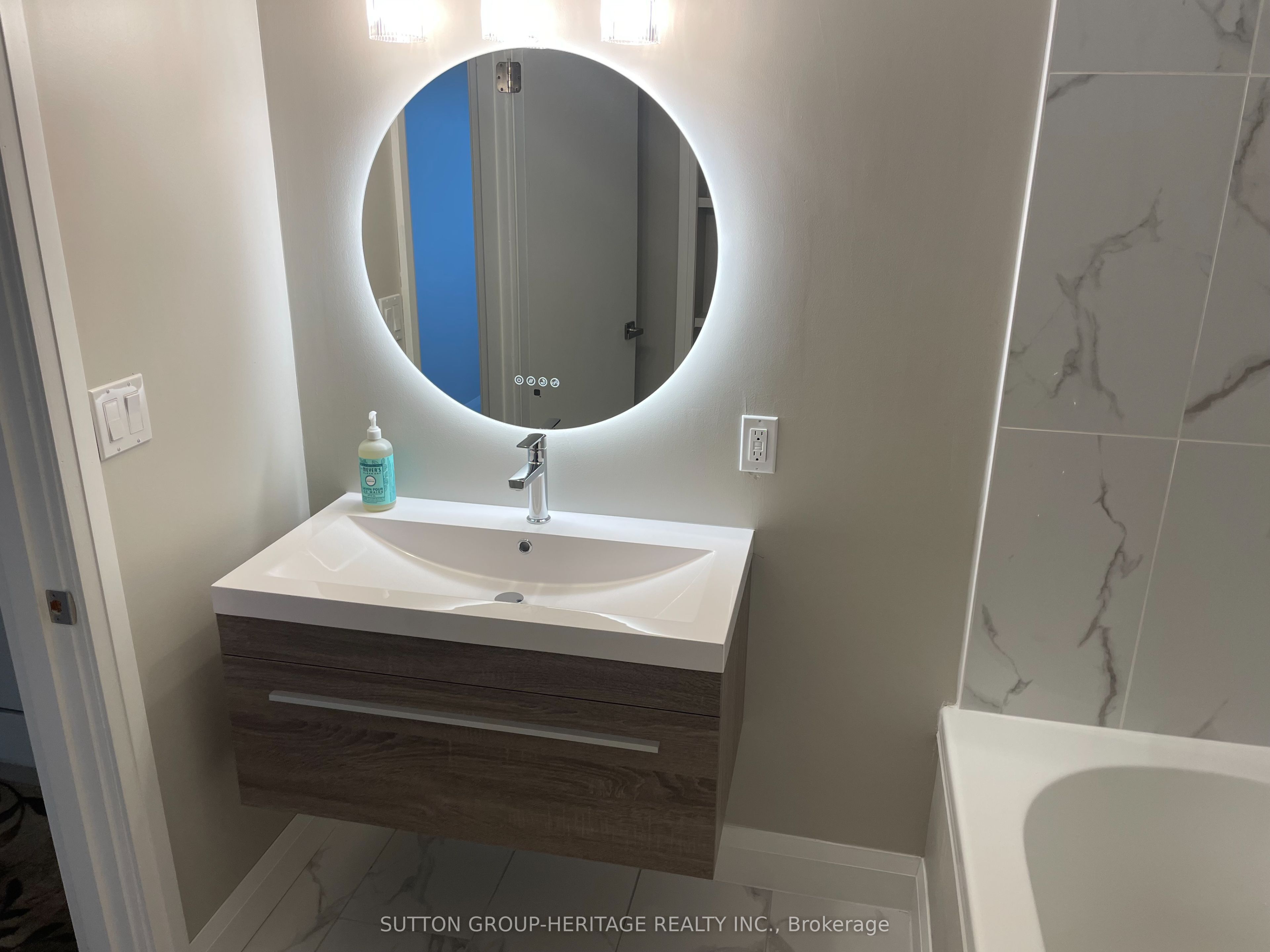 160 Laurel Court Property Photo 18