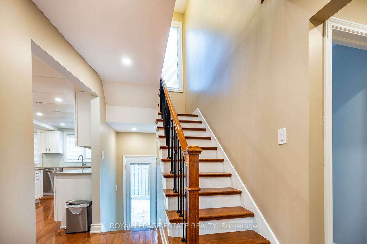 103 Aylesworth Avenue Property Photo 12