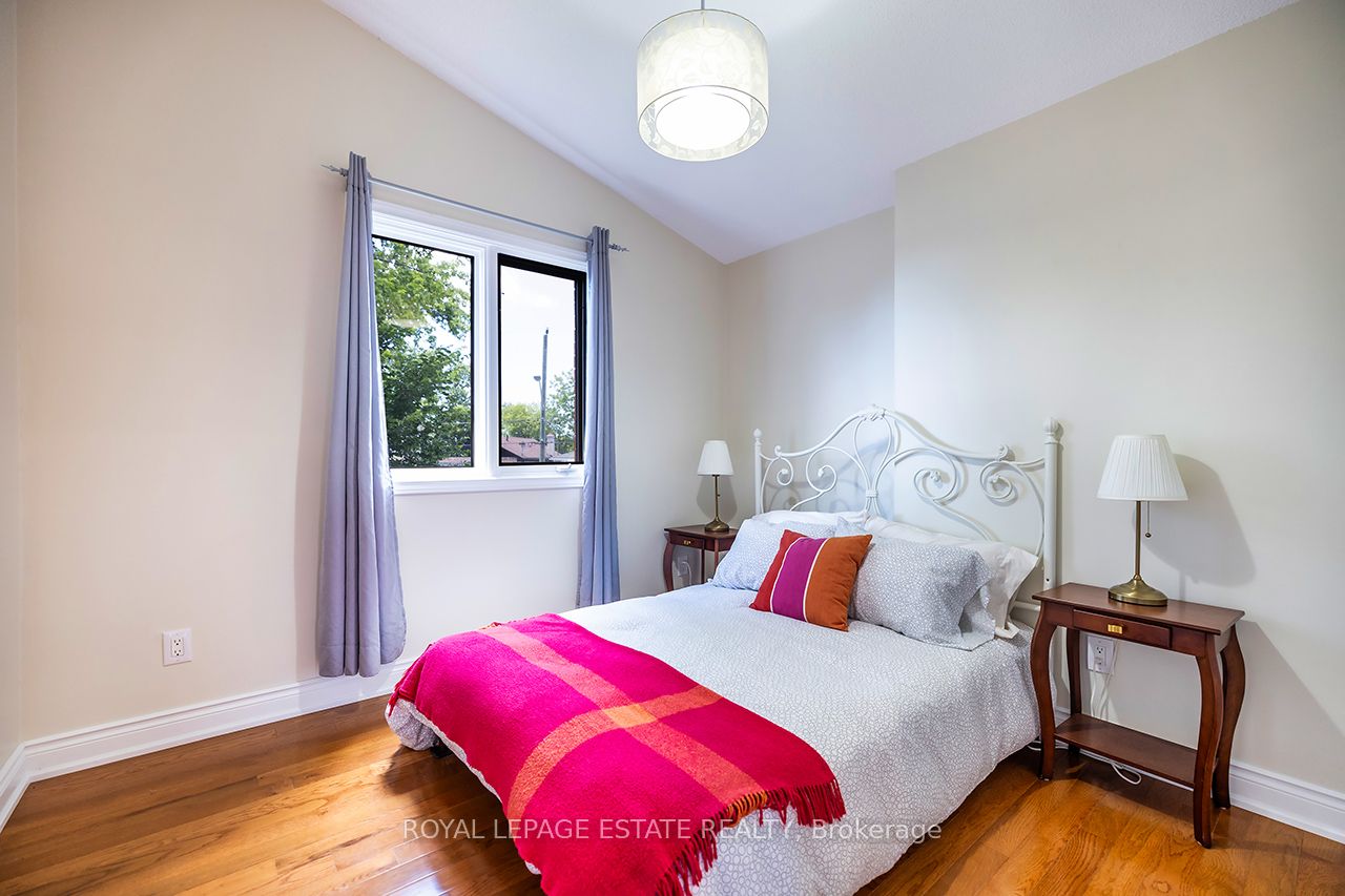 103 Aylesworth Avenue Property Photo 15