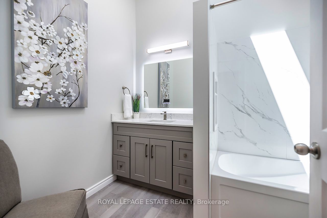 103 Aylesworth Avenue Property Photo 18