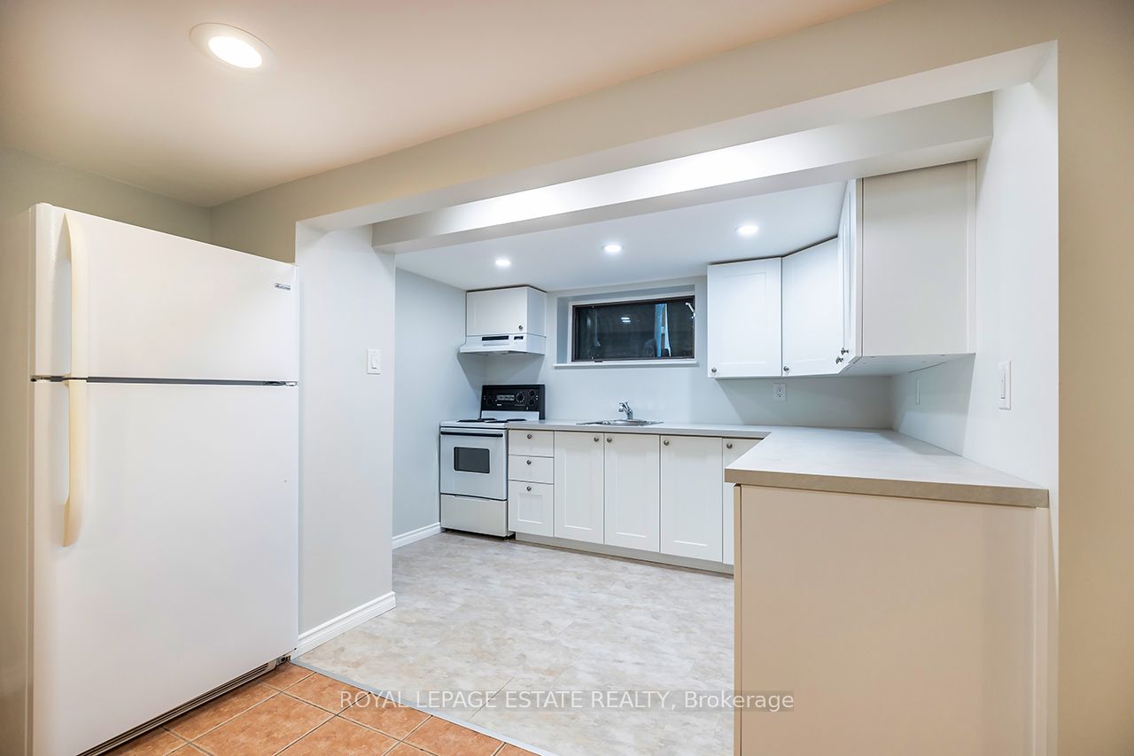 103 Aylesworth Avenue Property Photo 20