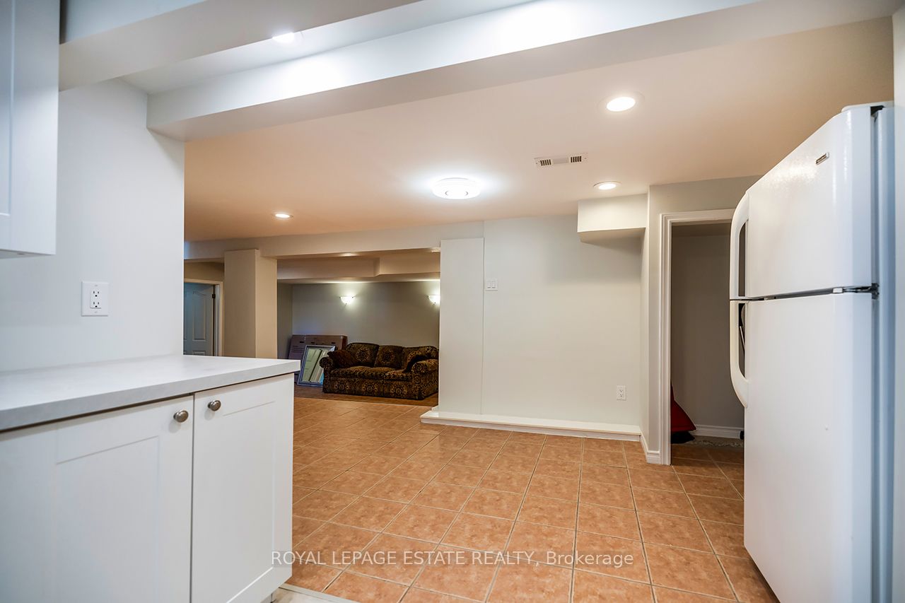 103 Aylesworth Avenue Property Photo 22
