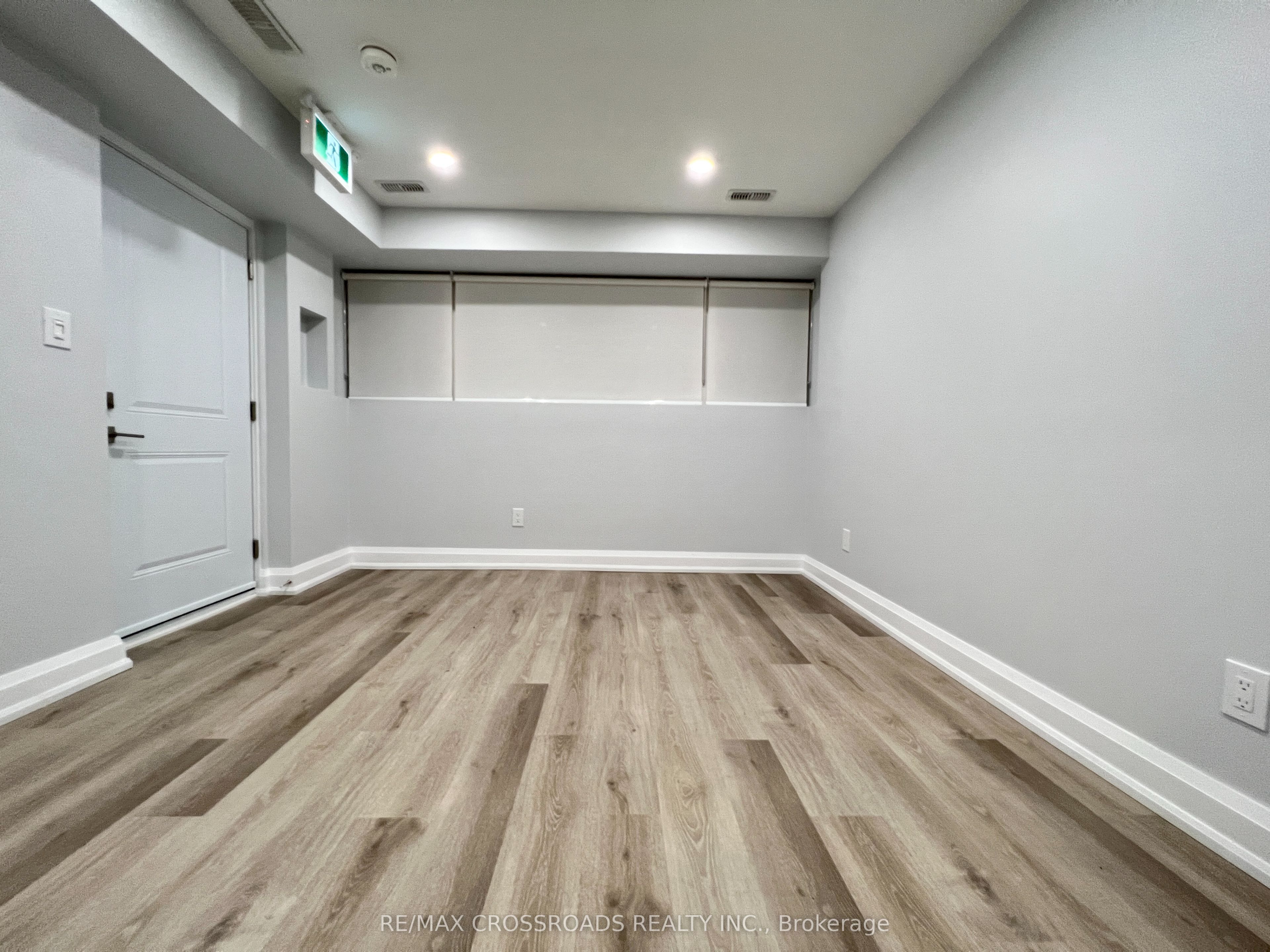 25 Glenside Avenue 1 Property Photo 9