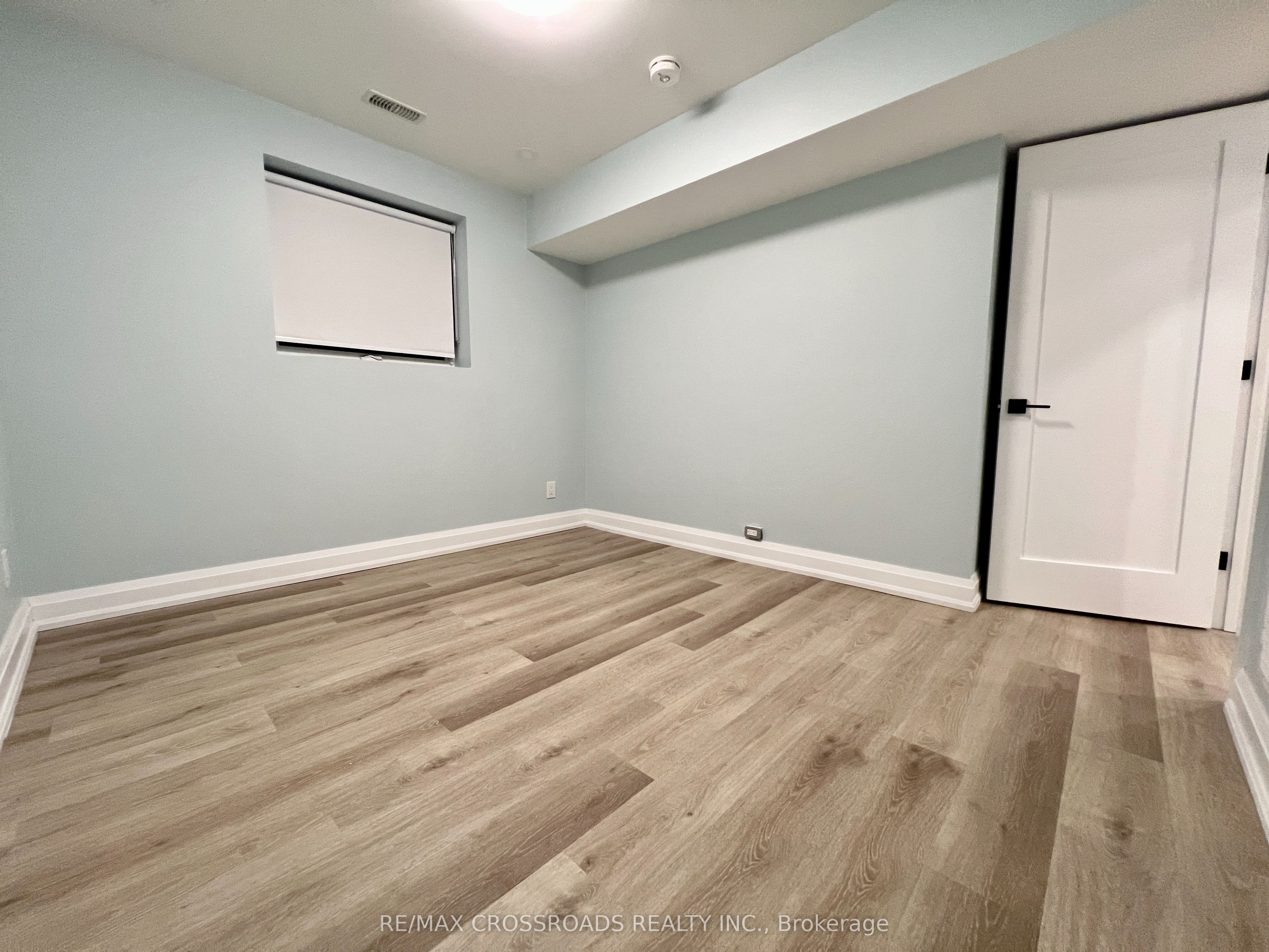25 Glenside Avenue 1 Property Photo 12