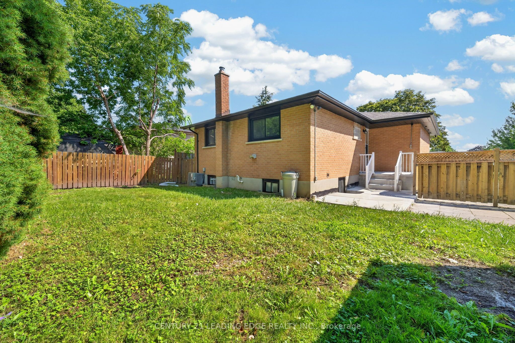 382 Fairlawn Street Property Photo 47