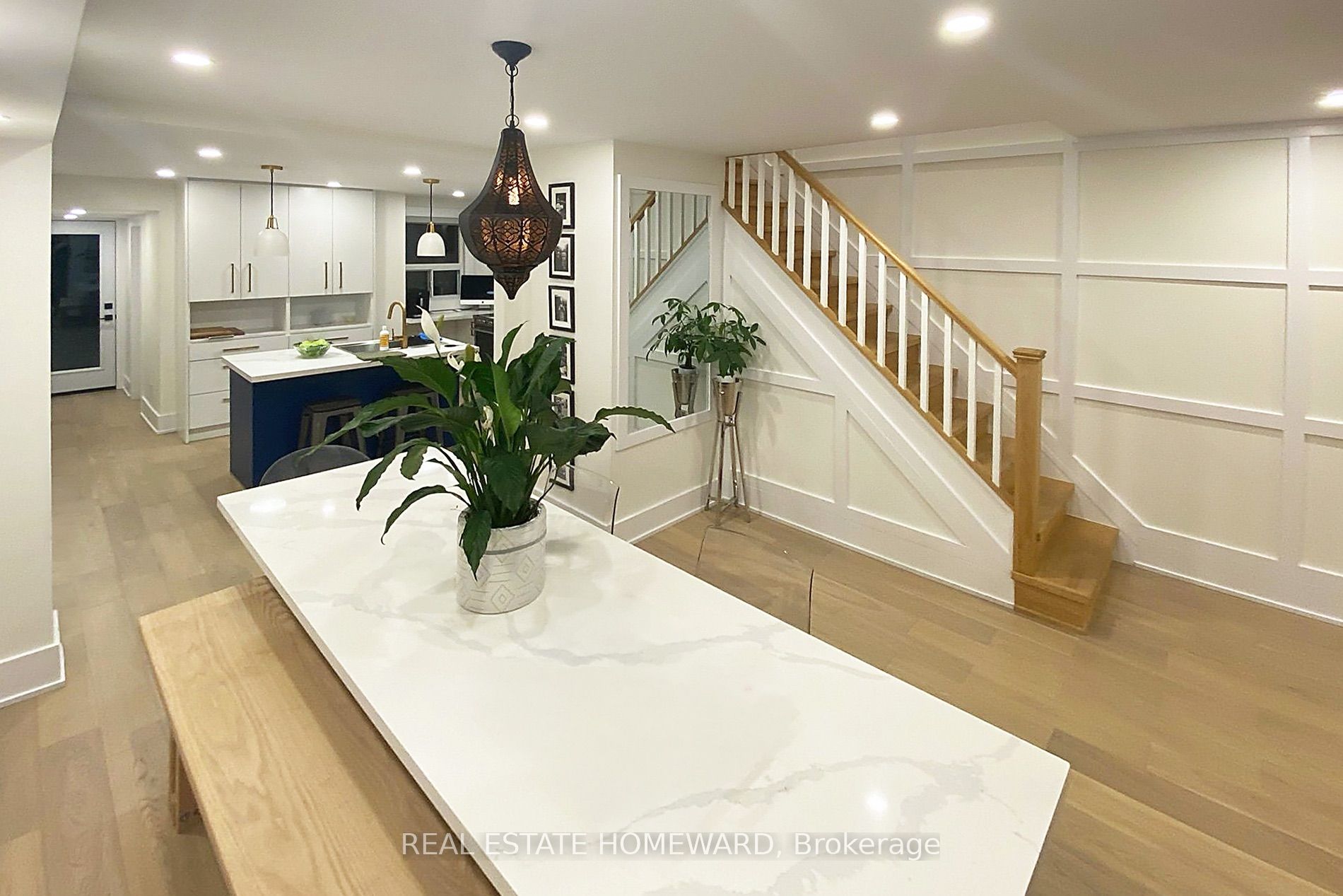 31 Woodrow Avenue Property Photo 6