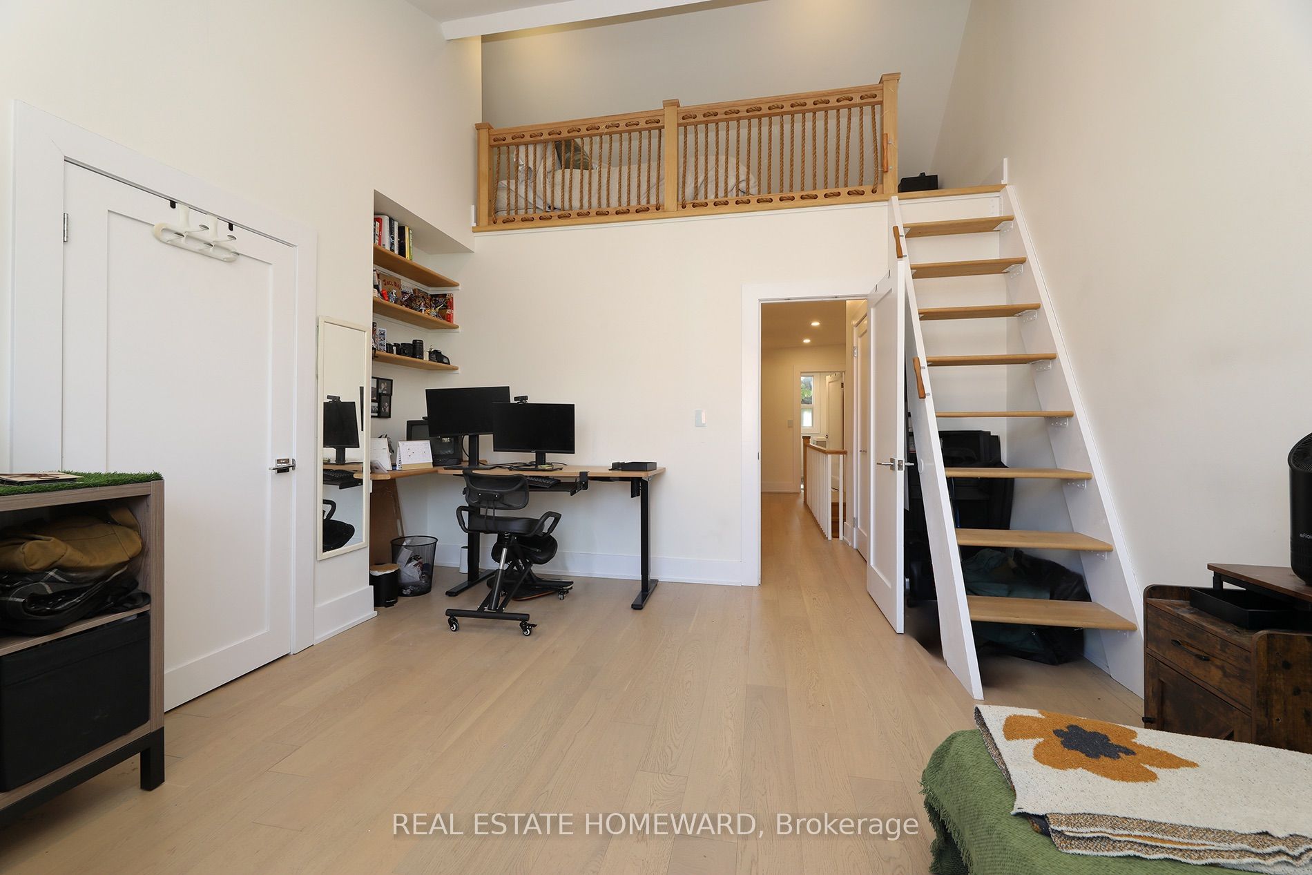 31 Woodrow Avenue Property Photo 20