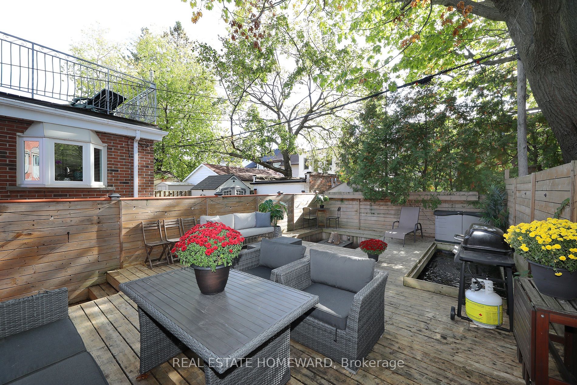 31 Woodrow Avenue Property Photo 39