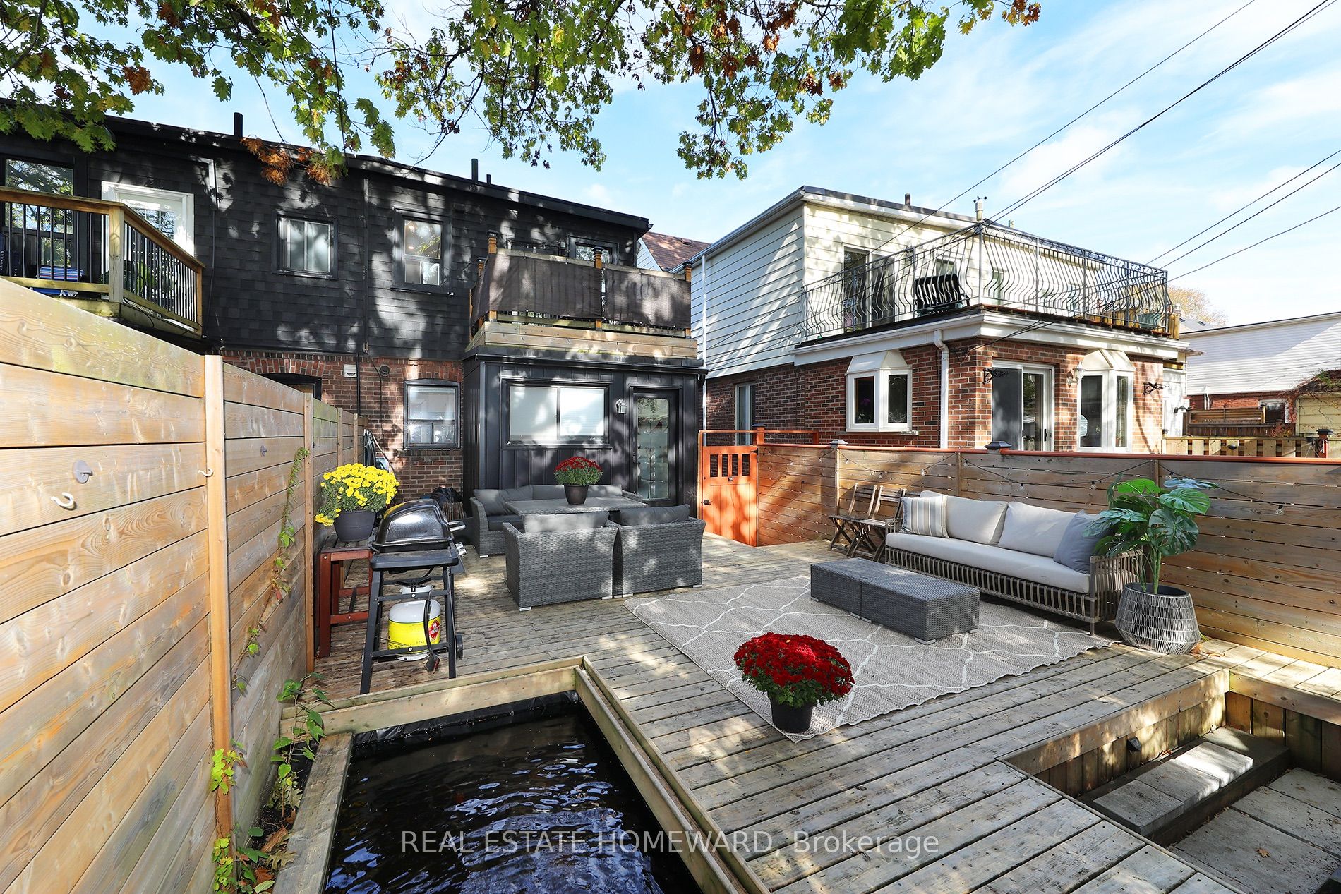 31 Woodrow Avenue Property Photo 43