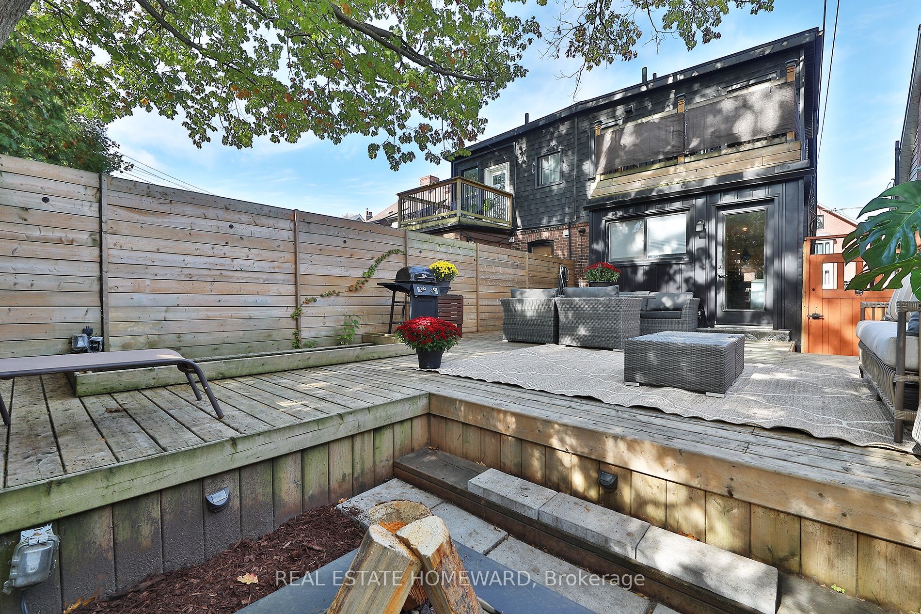 31 Woodrow Avenue Property Photo 45
