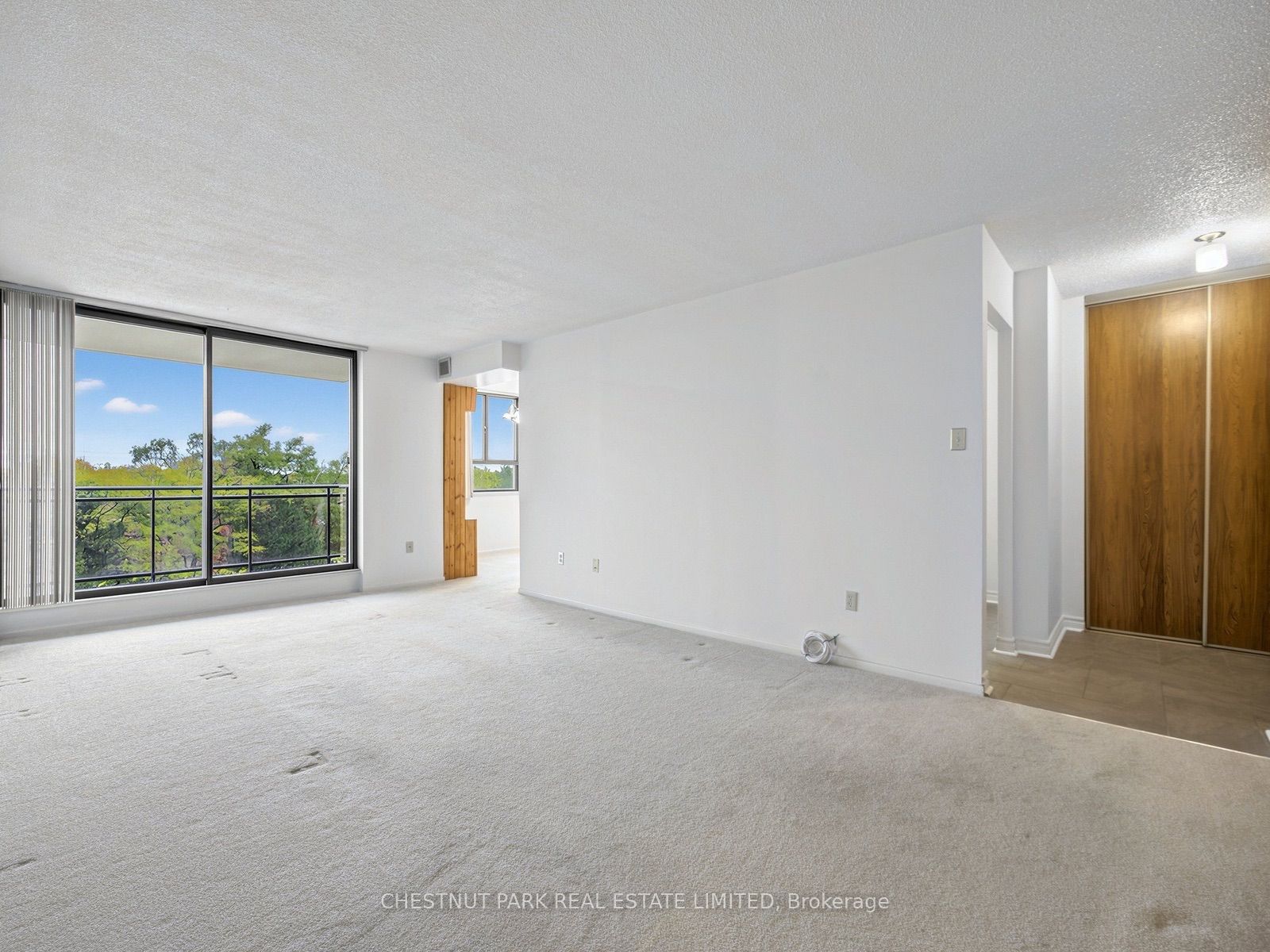 121 Trudelle Street 502 Property Photo 6