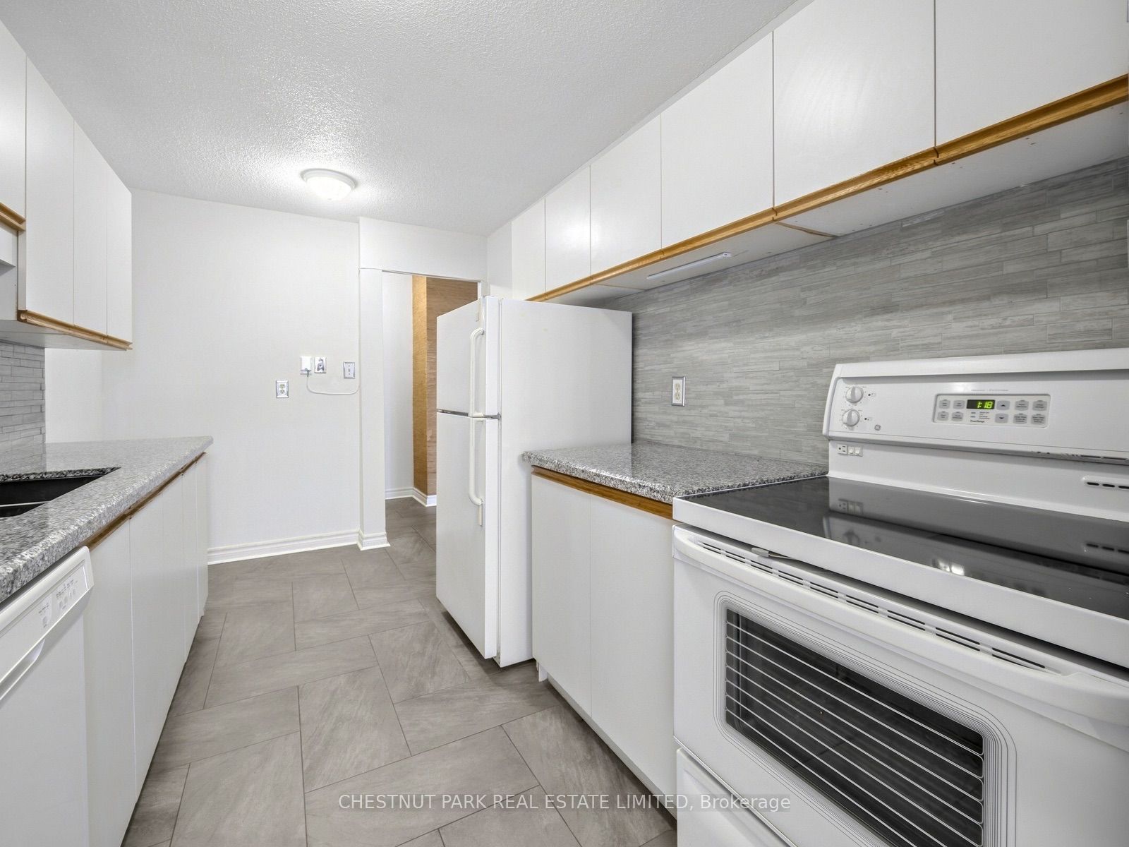 121 Trudelle Street 502 Property Photo 13