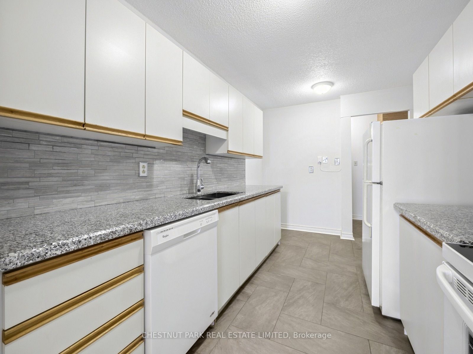 121 Trudelle Street 502 Property Photo 14
