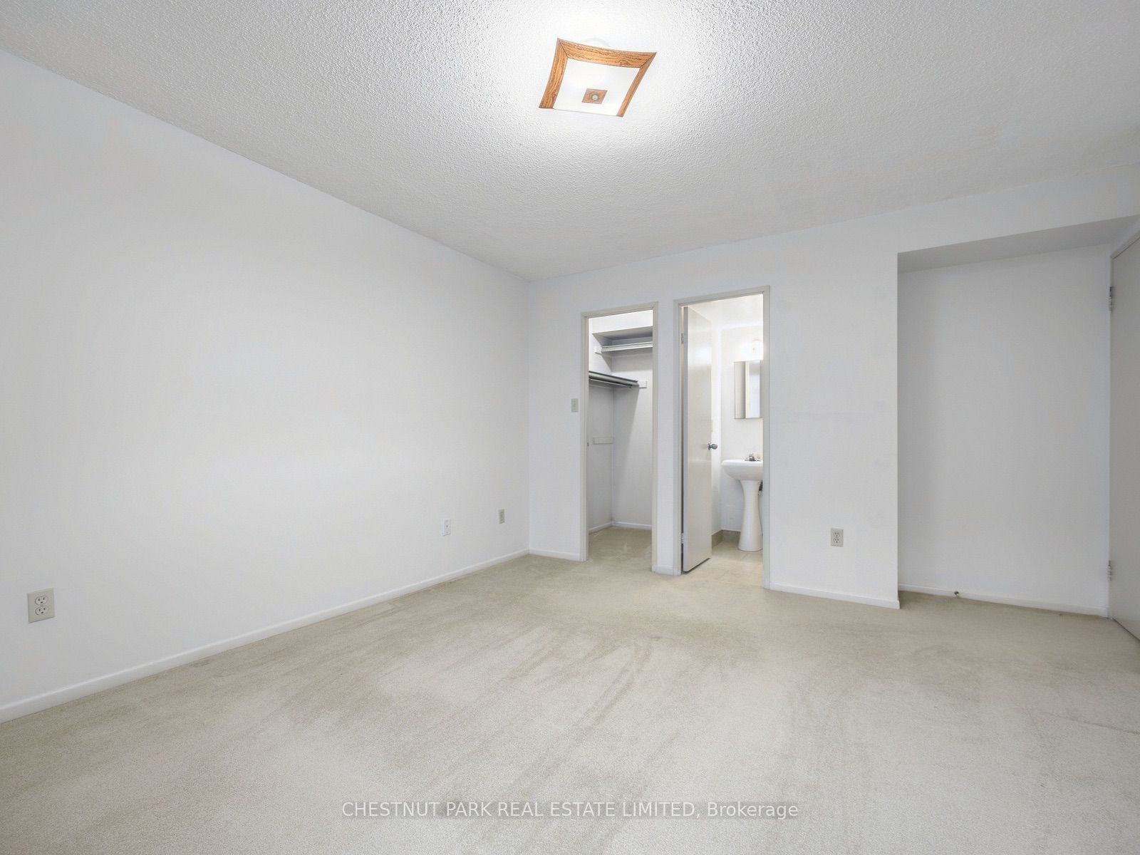 121 Trudelle Street 502 Property Photo 18