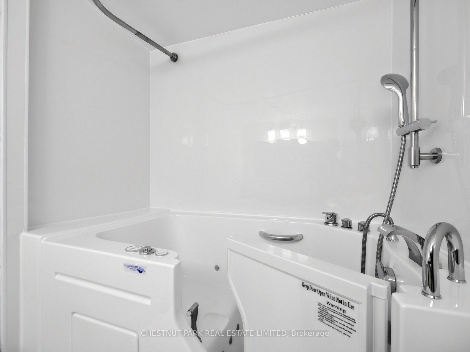 121 Trudelle Street 502 Property Photo 25