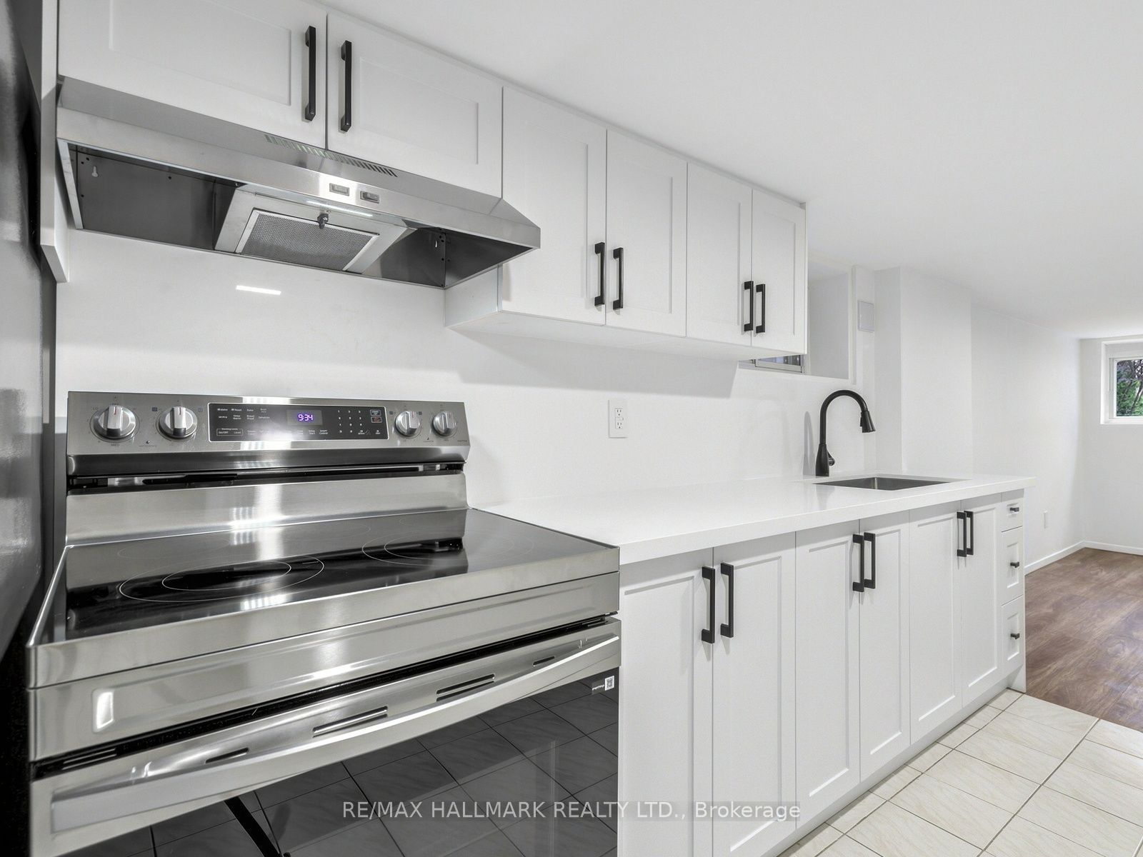 235 Glebeholme Boulevard Property Photo 36