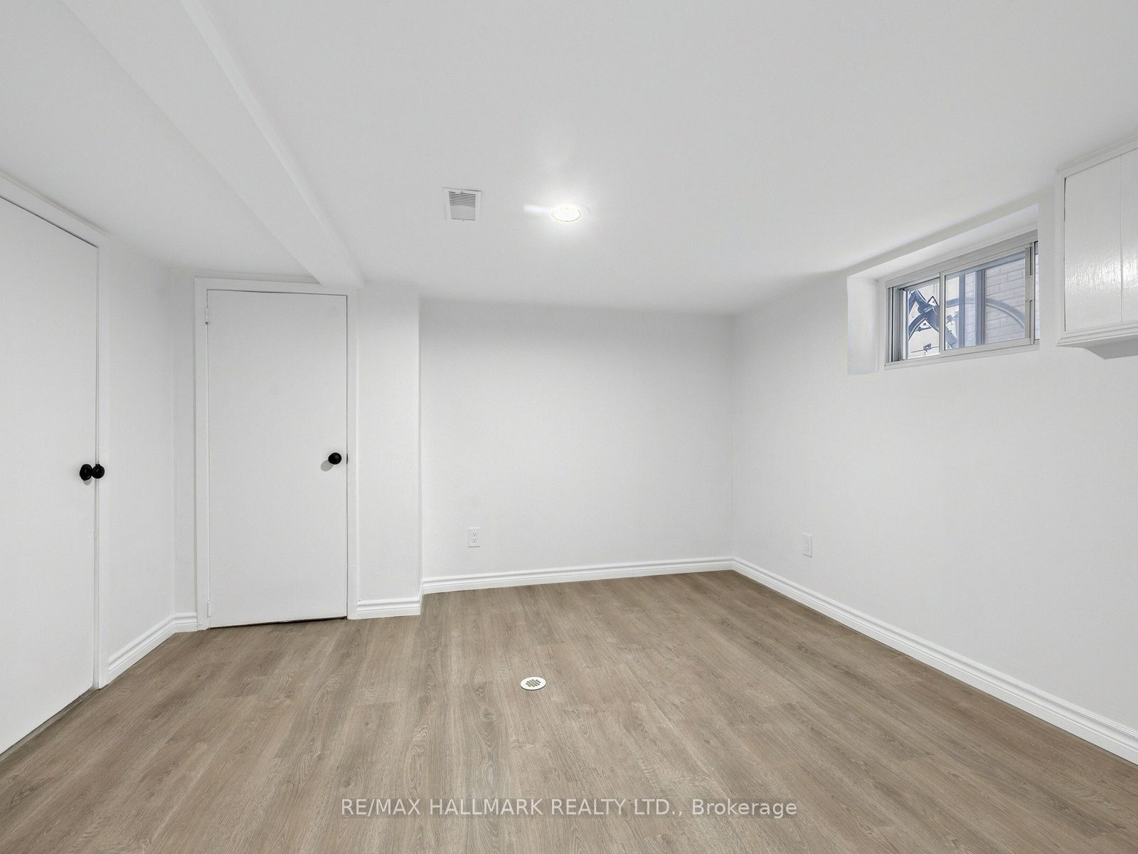 235 Glebeholme Boulevard Property Photo 41