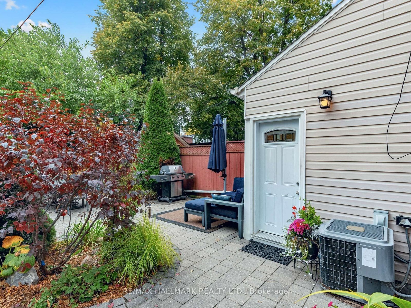 235 Glebeholme Boulevard Property Photo 47