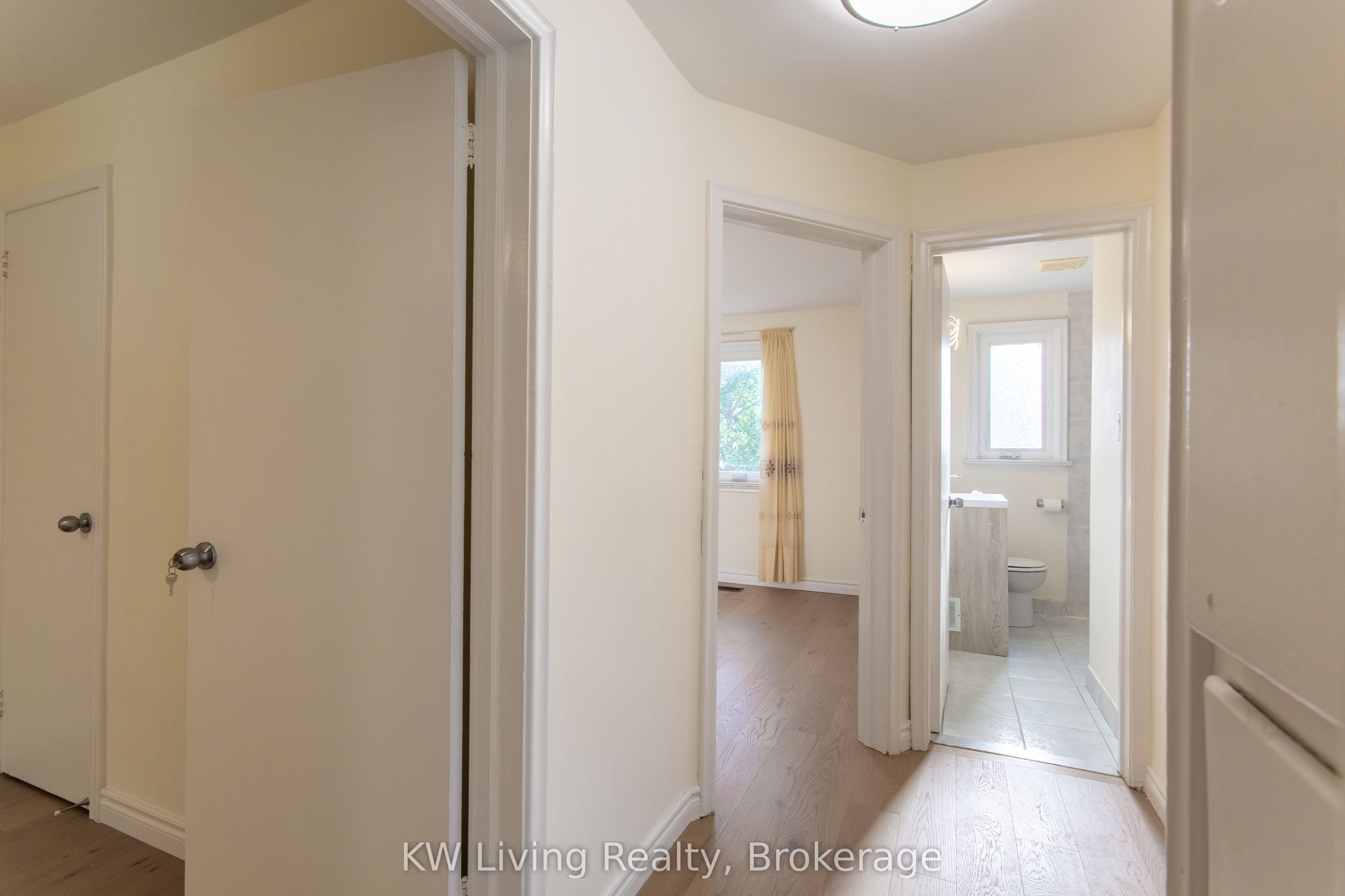 9 Rupert Street Property Photo 27