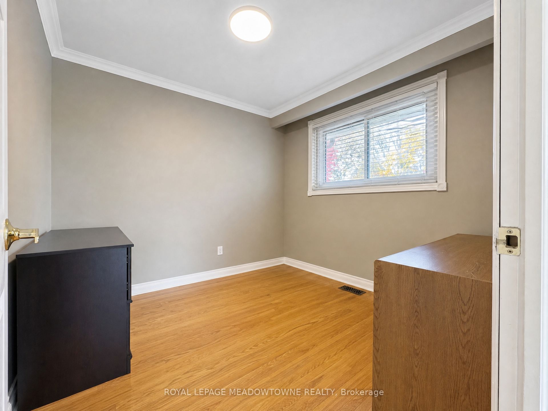 158 Coronation Drive Upper Property Photo 9