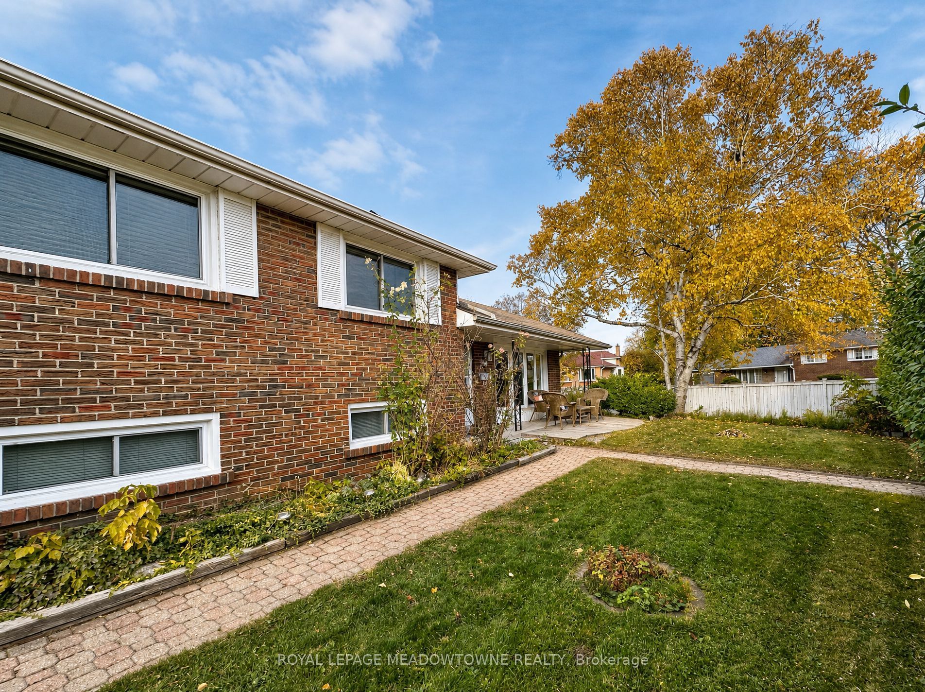 158 Coronation Drive Upper Property Photo 21