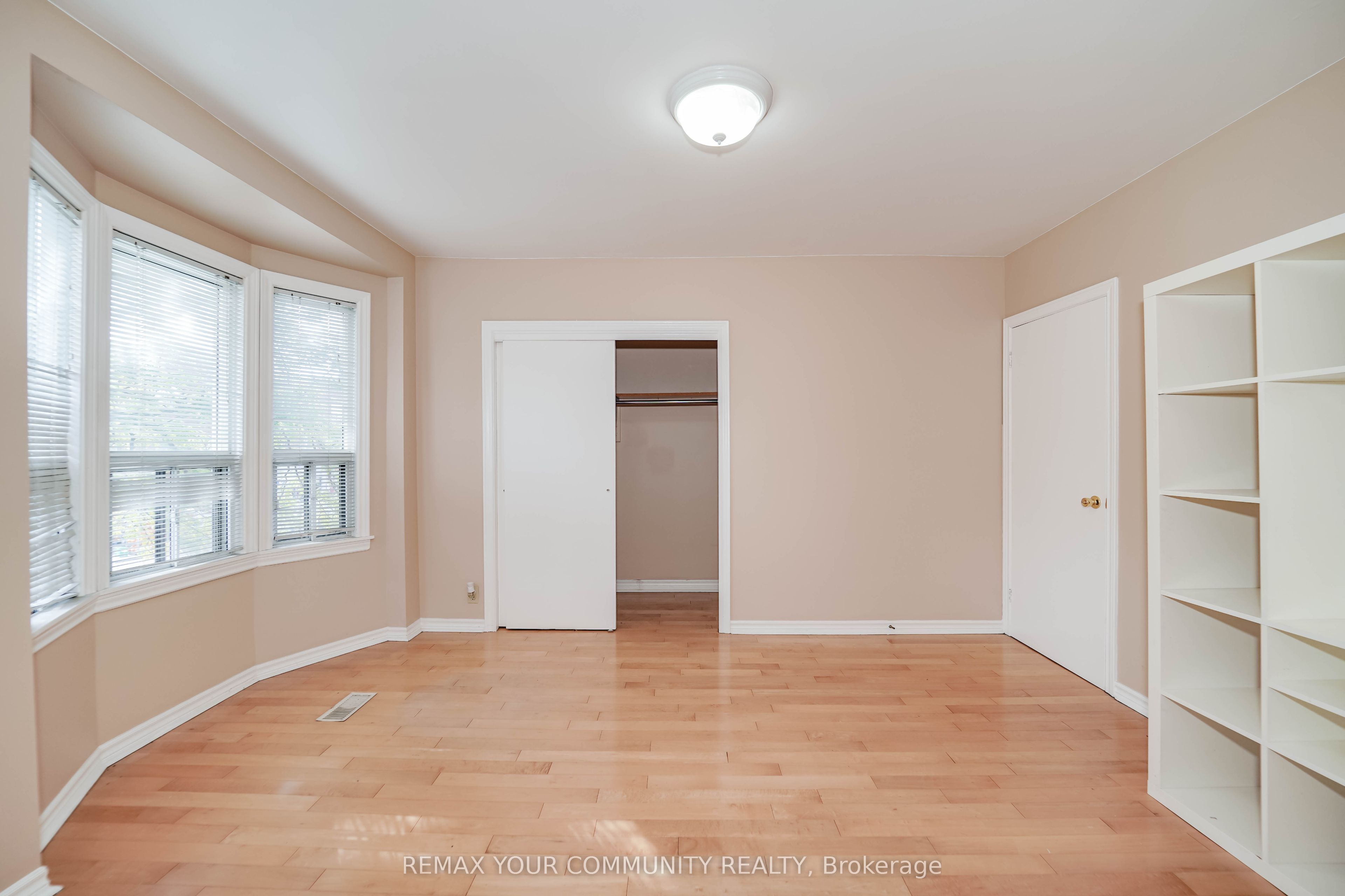 1378 Danforth Avenue Property Photo 8