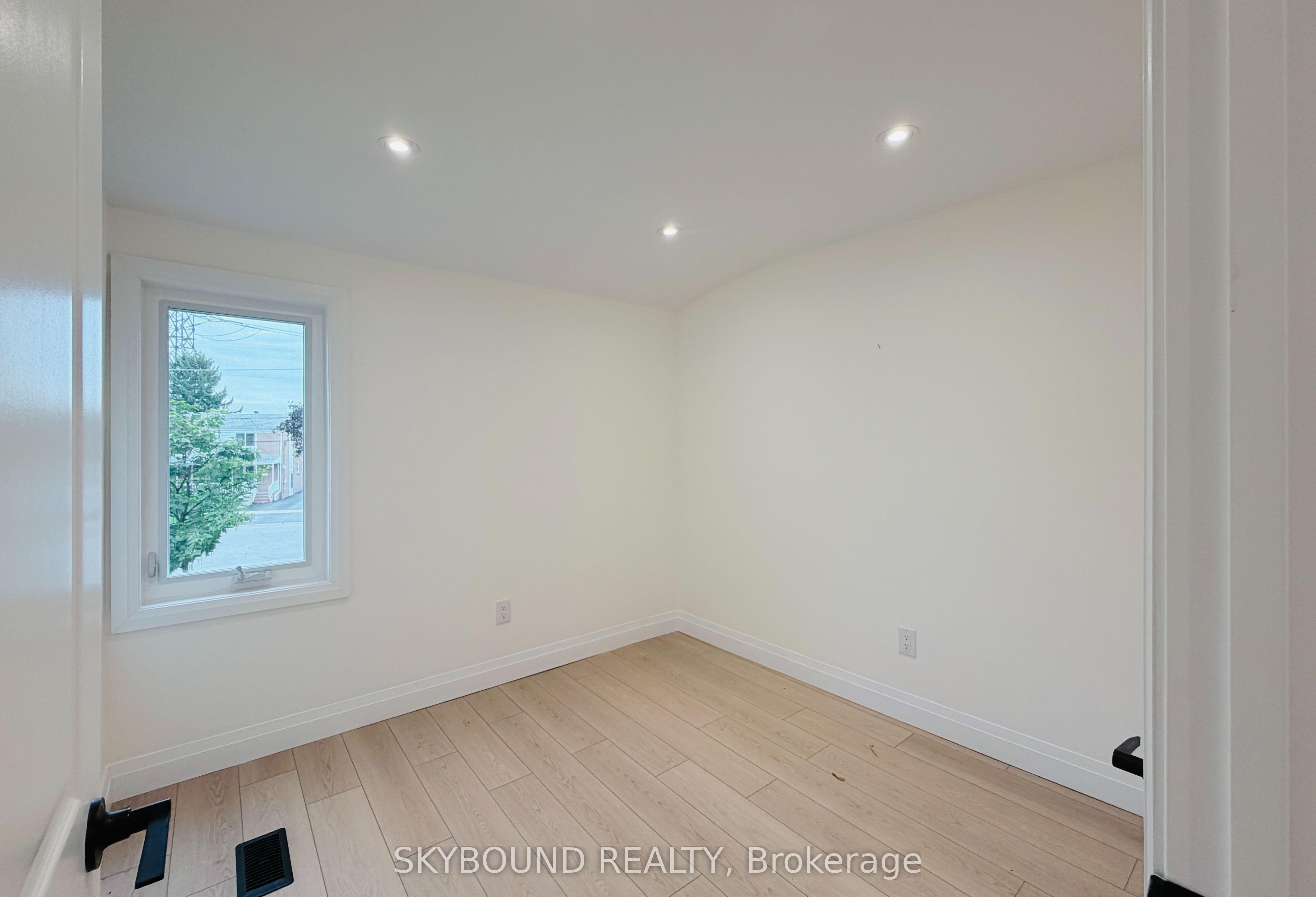 60 Chelwood Road Main Property Photo 18