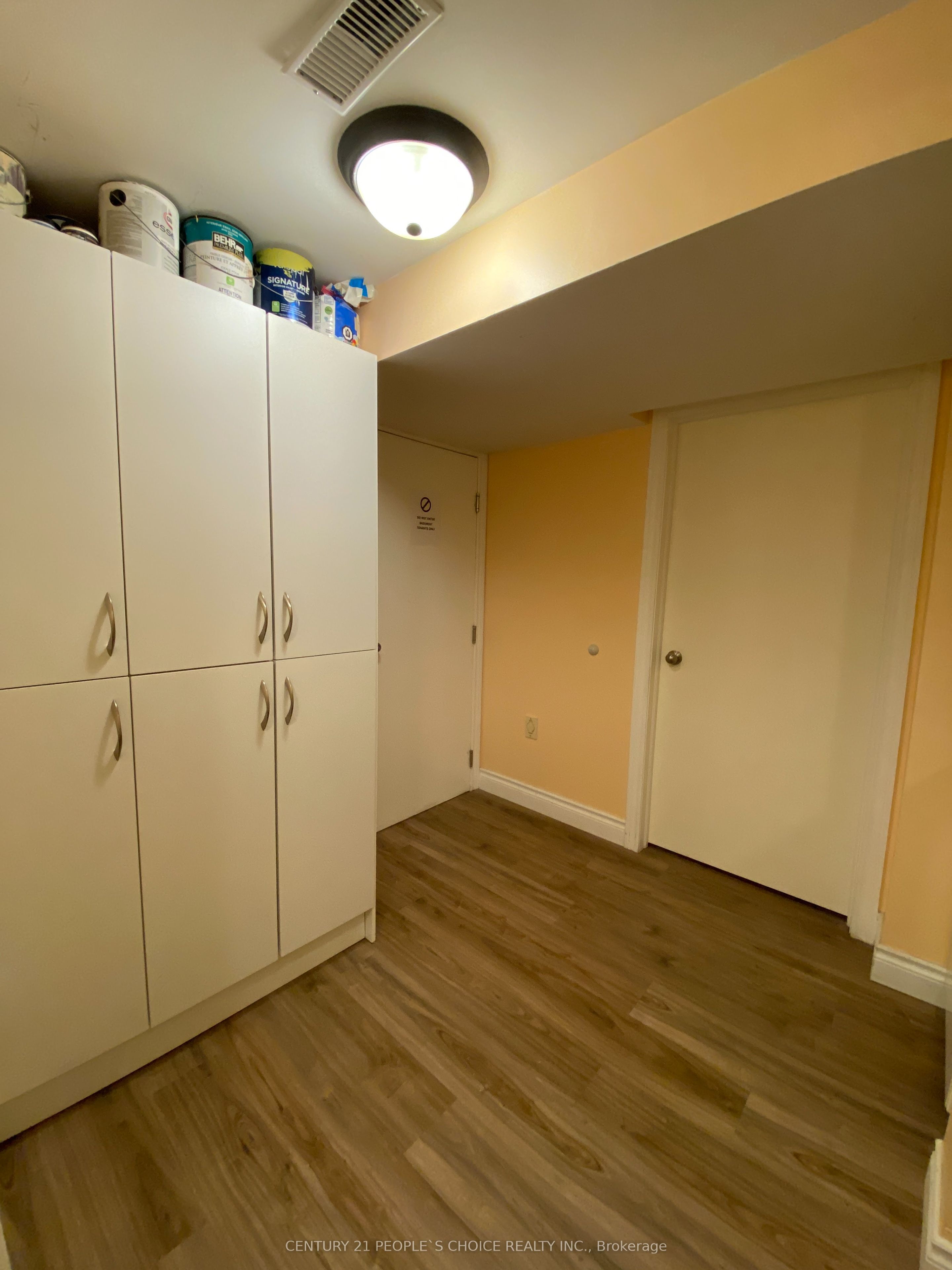 128 Greenwich Square Unit1 Property Photo 27