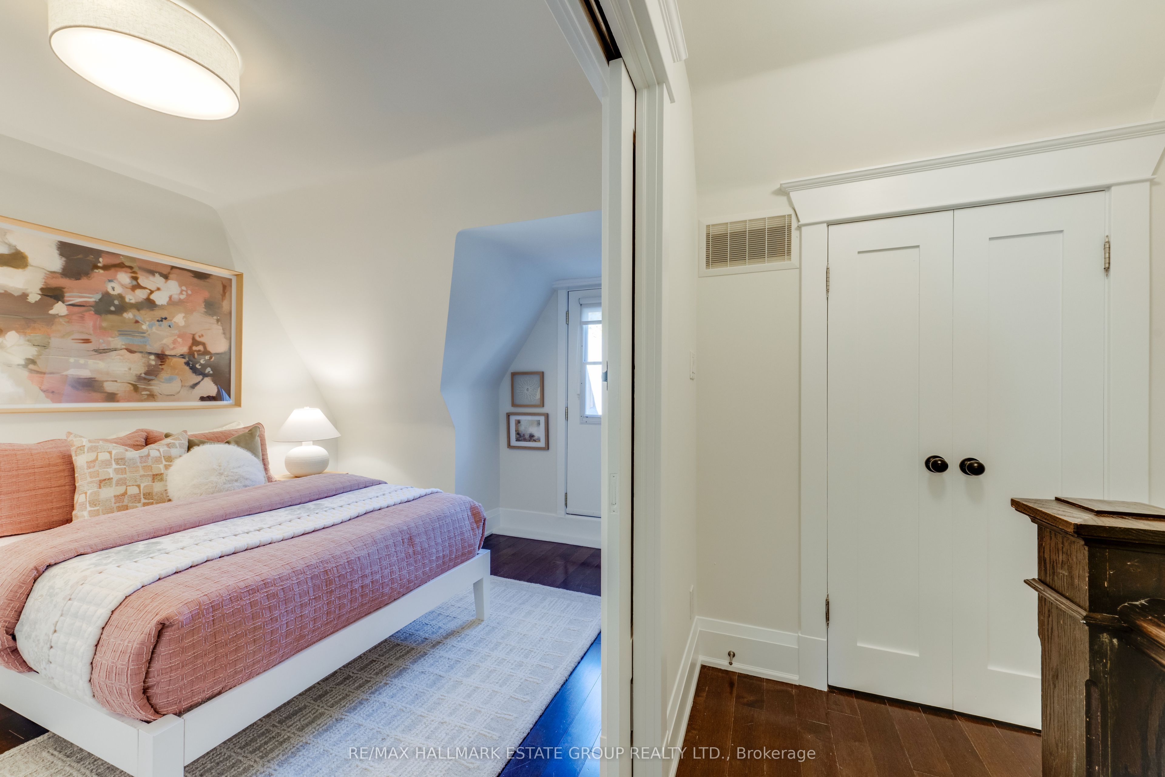 105 Lee Avenue Property Photo 23