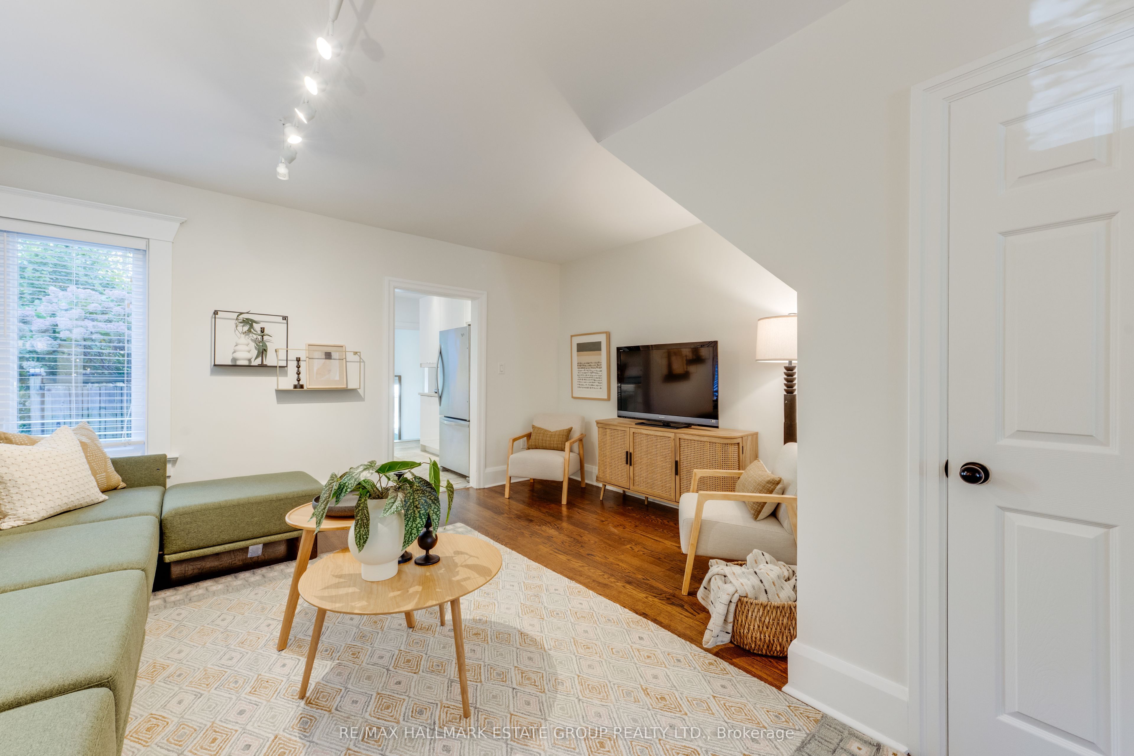 105 Lee Avenue Property Photo 31