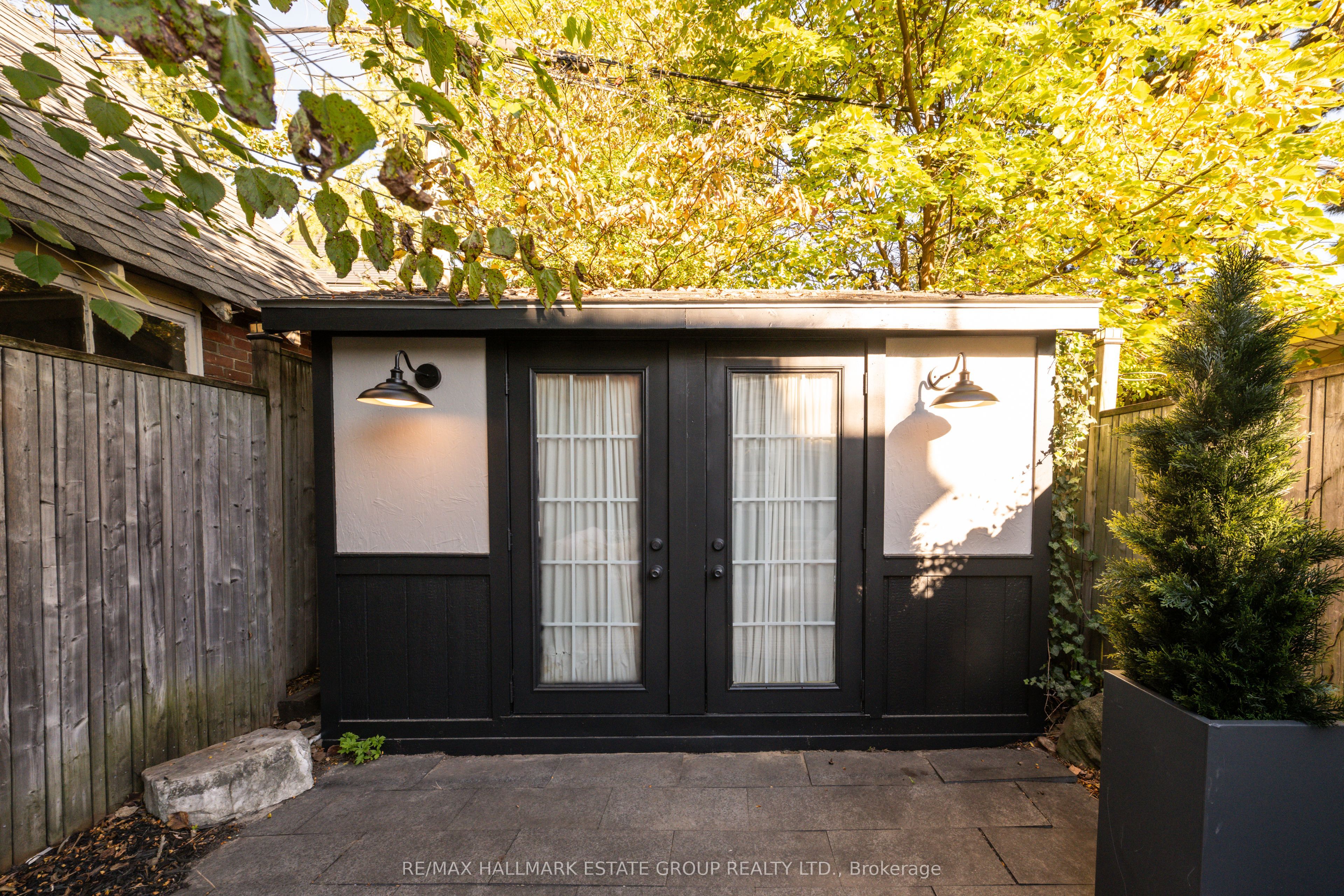105 Lee Avenue Property Photo 49