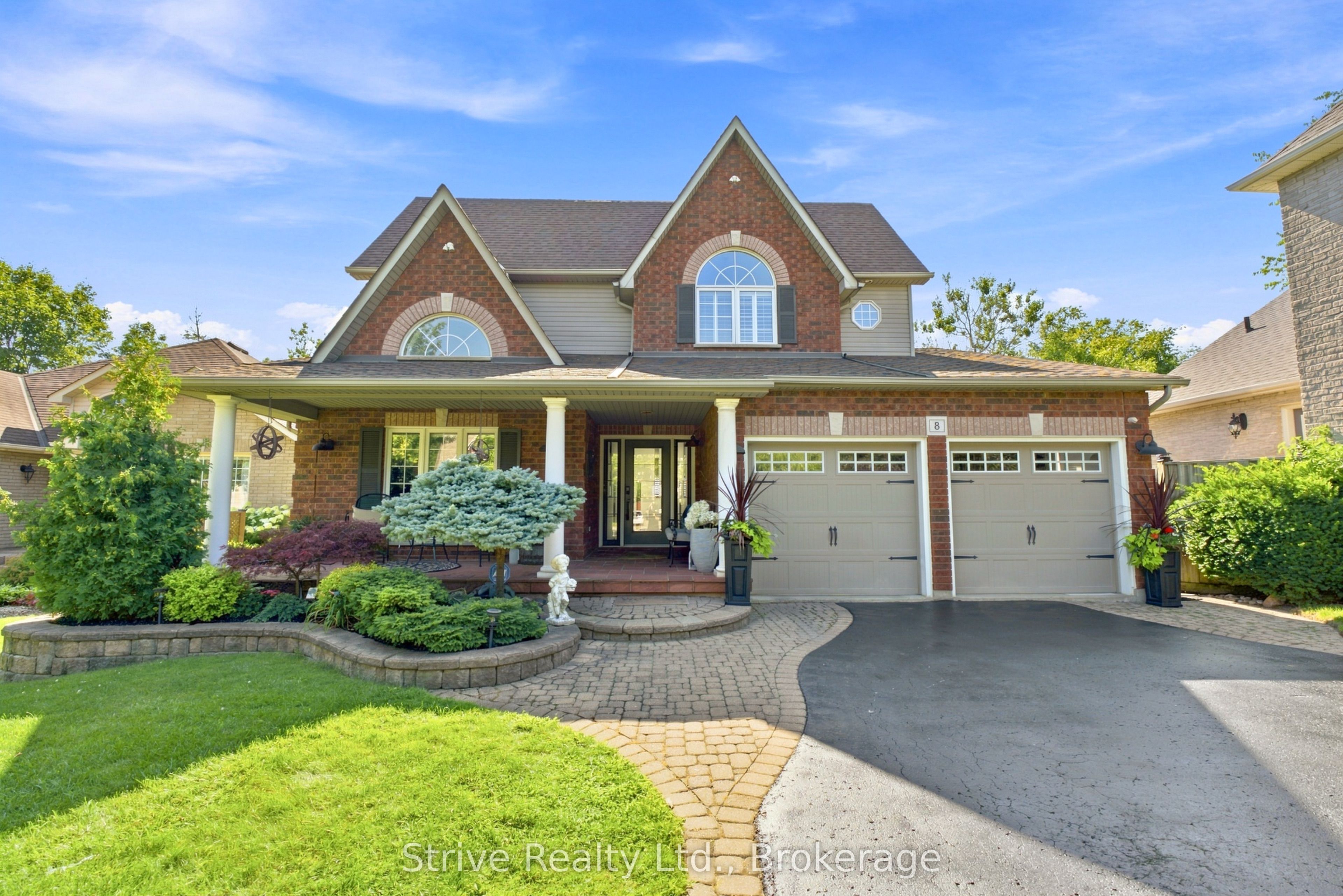 8 Rowland Court Property Photo 1