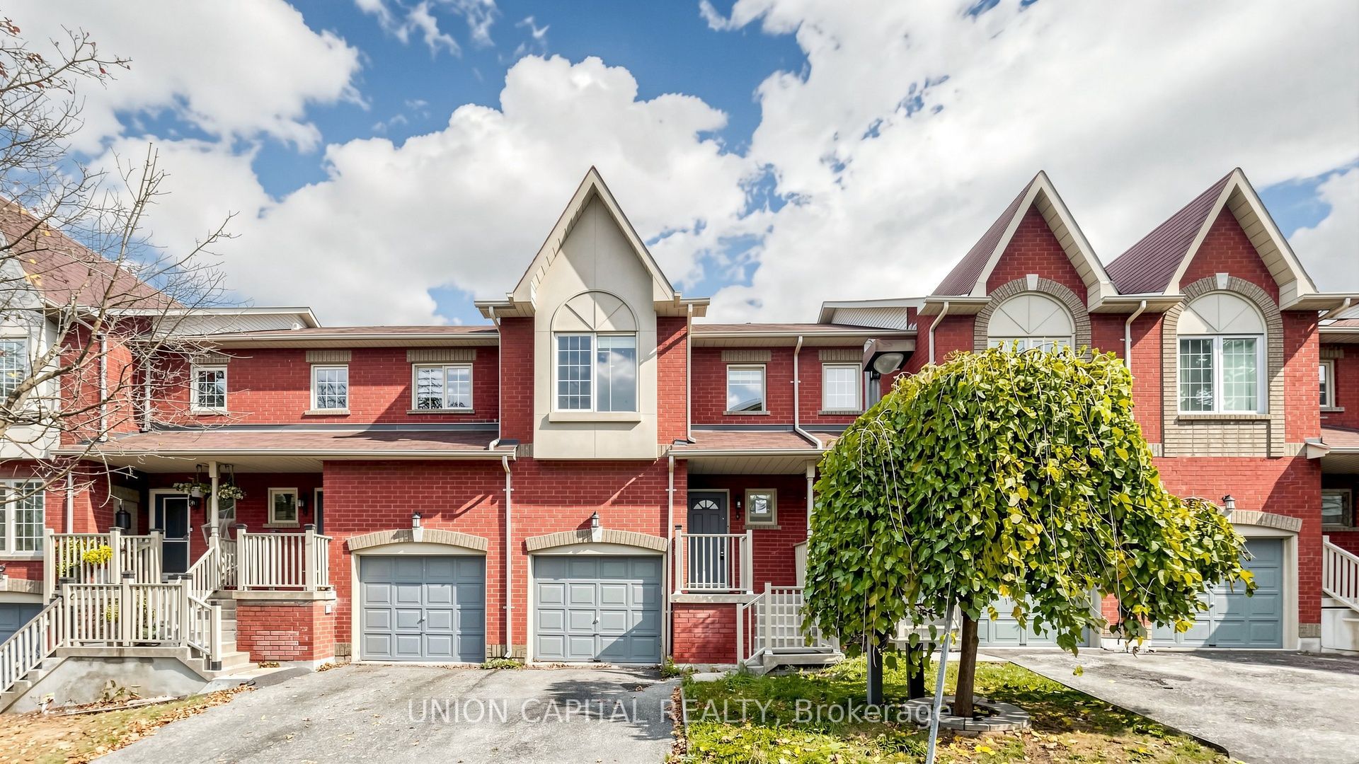 1867 Kingston Road 5 Property Photo 1
