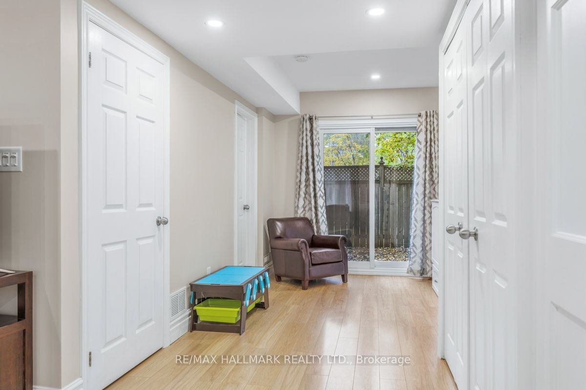 82 Kimberley Avenue Property Photo 6