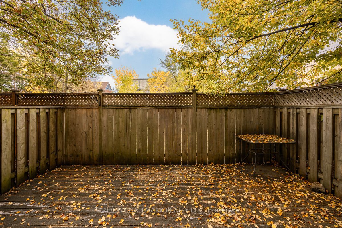 82 Kimberley Avenue Property Photo 24