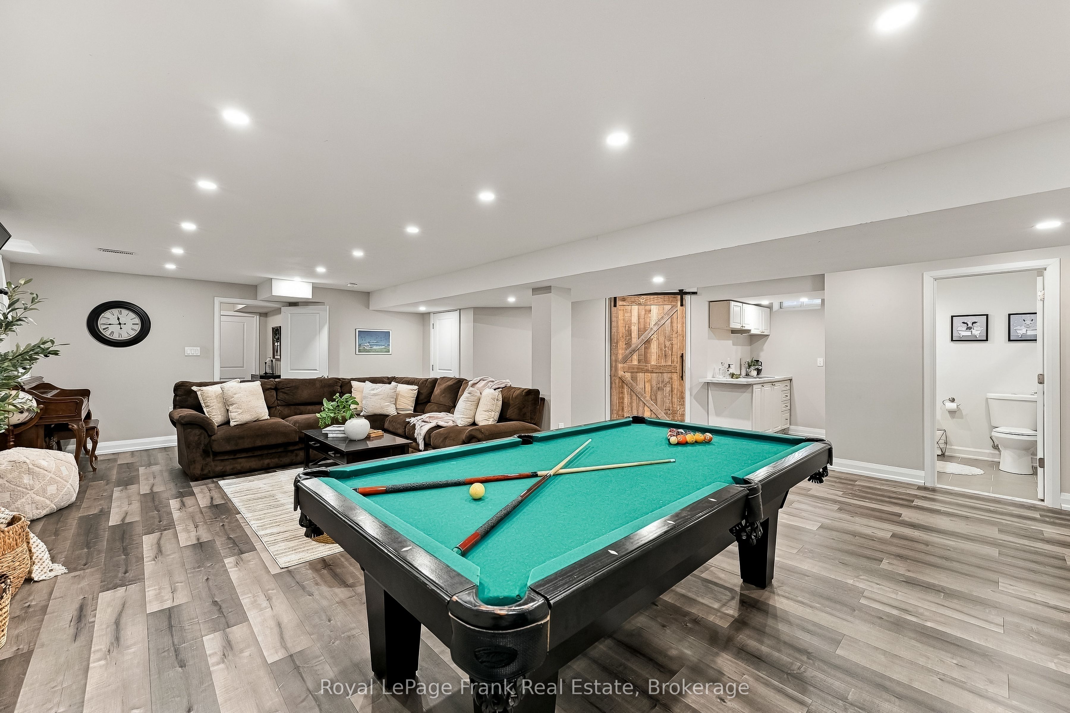43 Glenhaven Court Property Photo 23