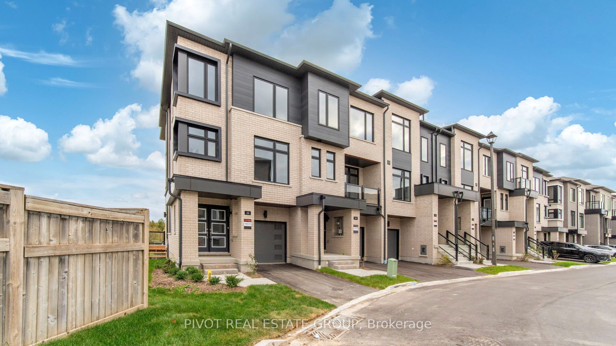 22 Observatory Way Property Photo 1