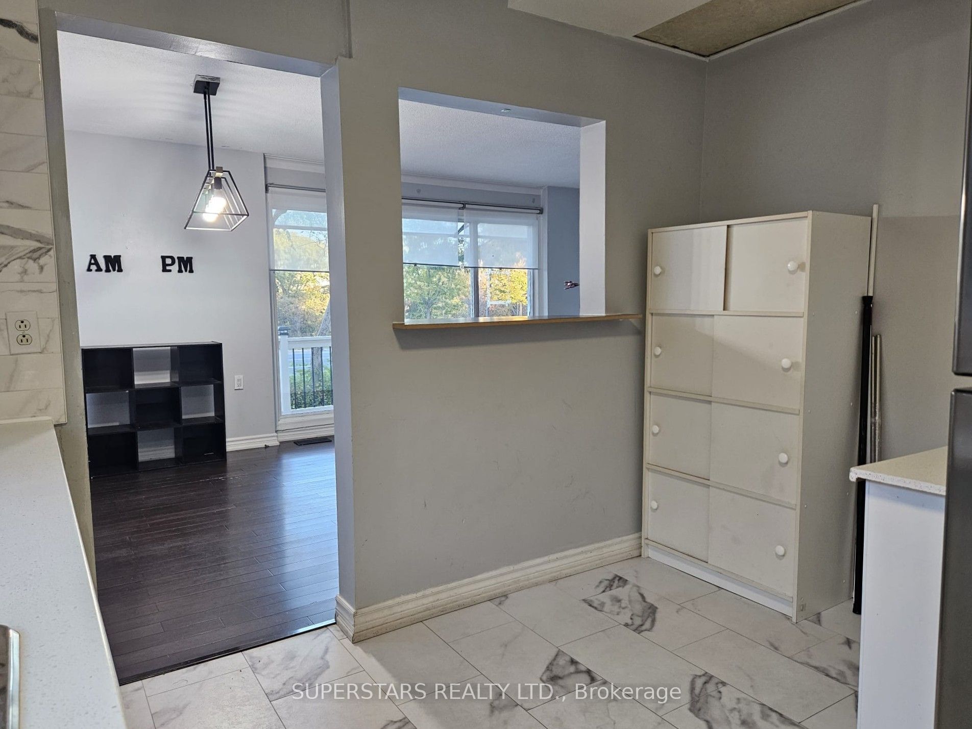 2258 Brimley Road Main Property Photo 8